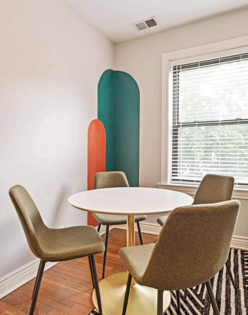 Designer 10 Min Walk To Wrigley * Chicago