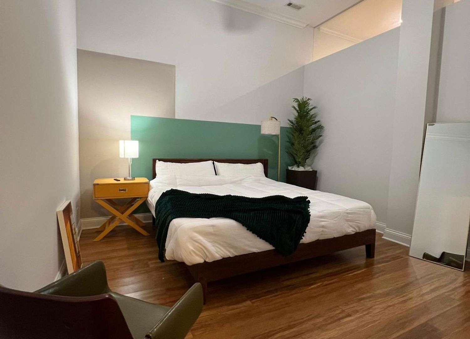 Apartment Chic 1 Bedroom W Parking
