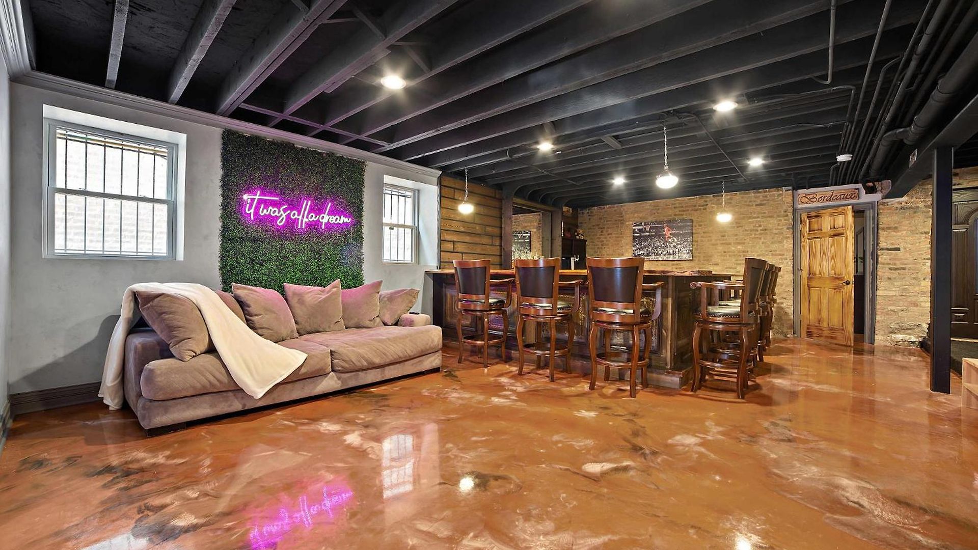 Holiday home Mid-century Gem By United Center *