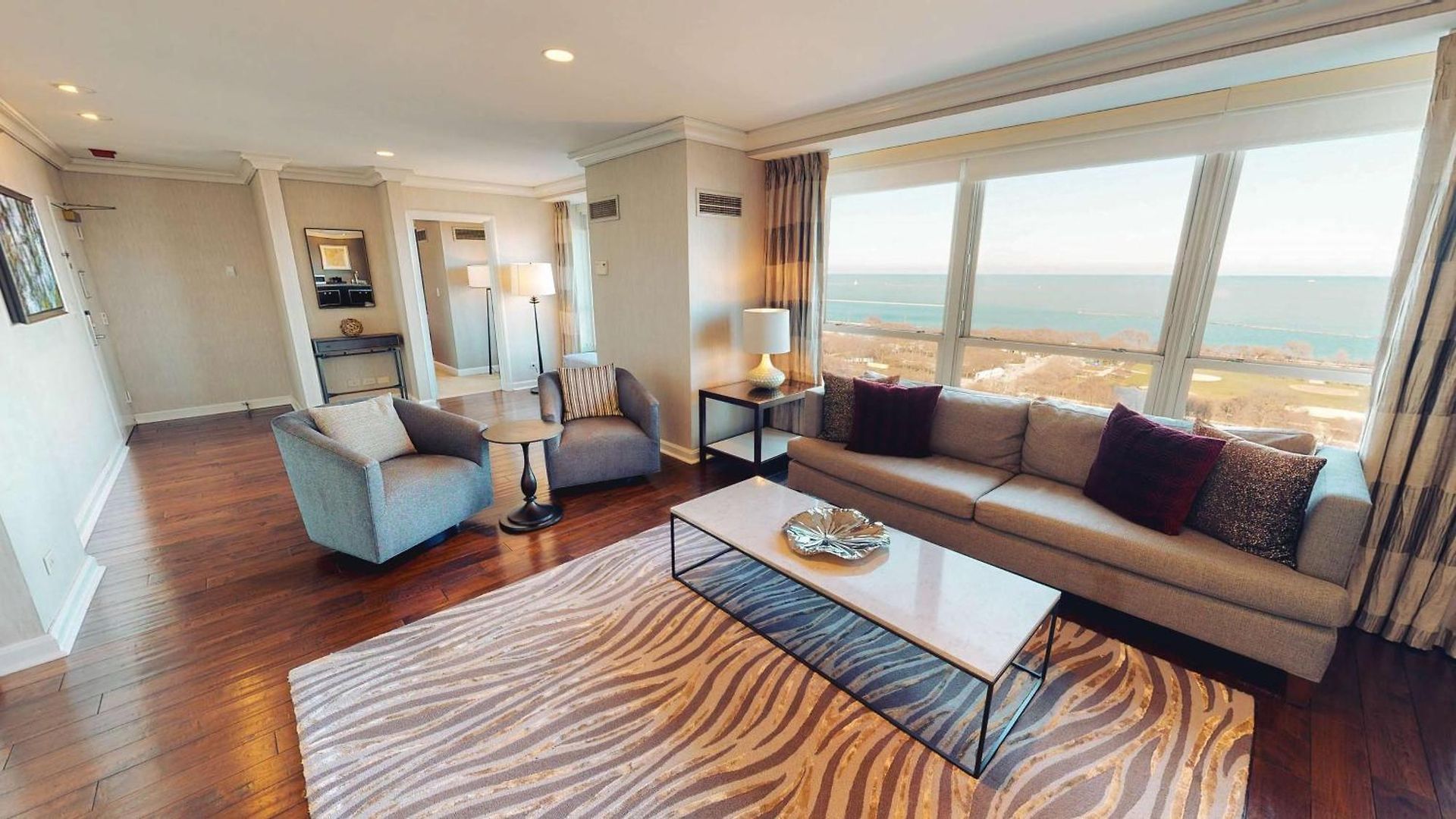 Hilton Hotel 3*