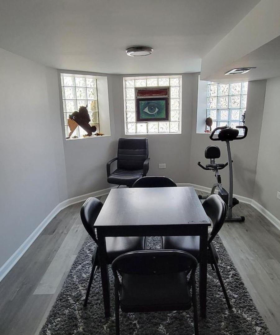Avenue Hostel Chicago