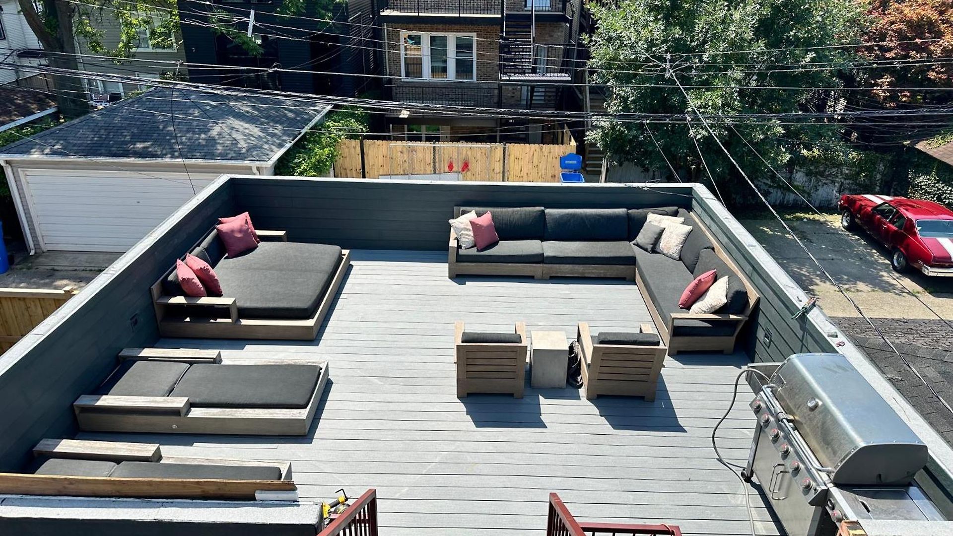 Lyons' Den Homestay Chicago