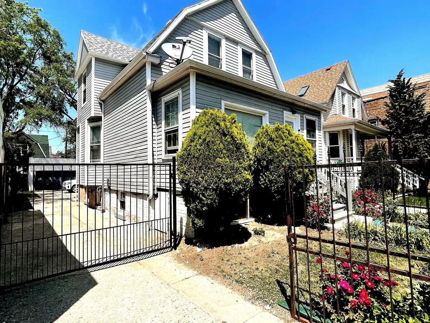 Apartment Exquisite Rogers Park 1 Bedroom, 1 Bath Near Evanston *