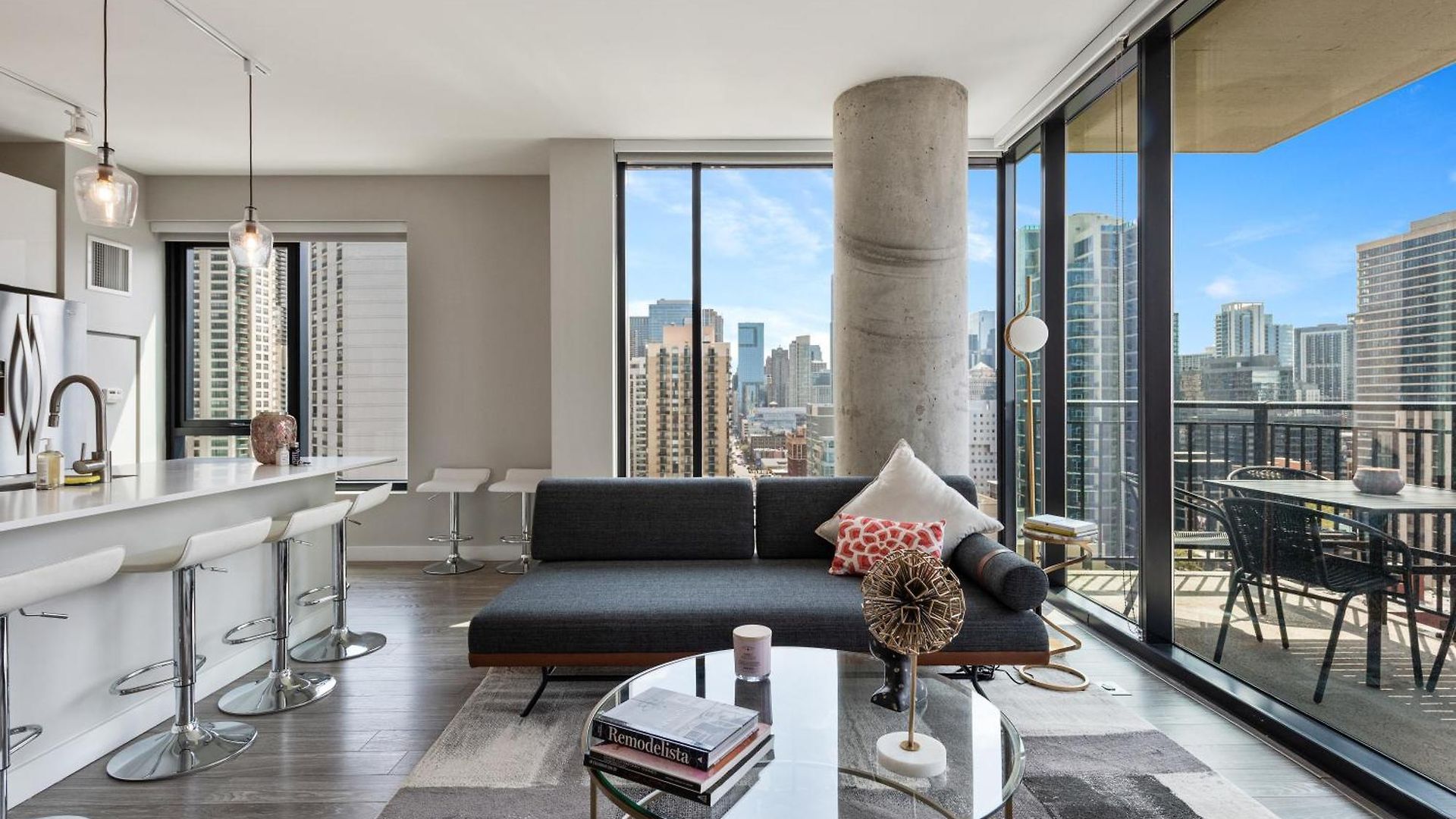 Aurelien Spacious In The Heart Of Gold Coast * Chicago