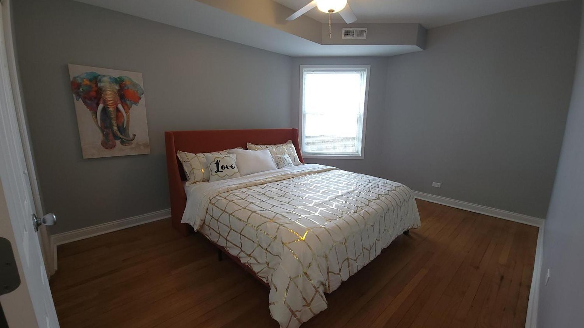 Apartment Beautiful Big 3 Bedroom Quiet Near Downtown Chicago