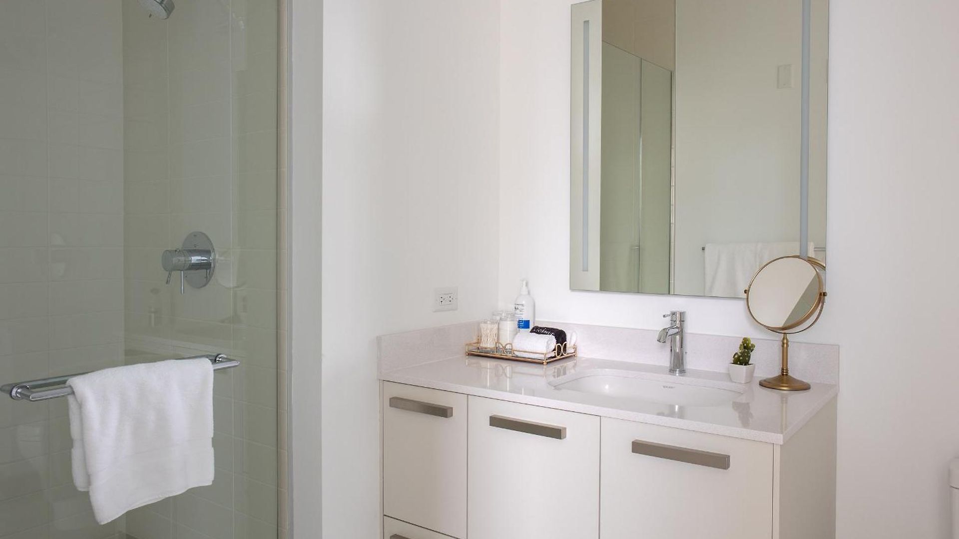 Premier Penthouses And With Captivating Views Of Millennium Park