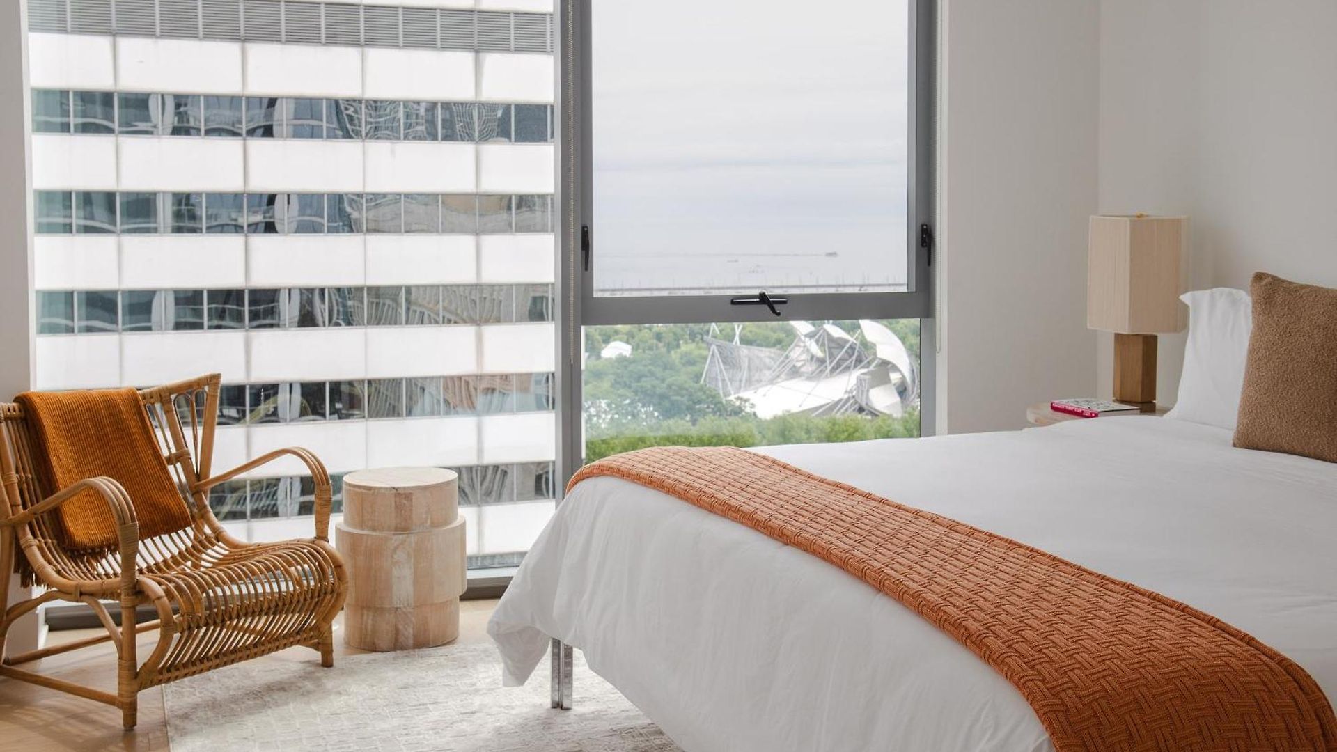 Premier Penthouses And With Captivating Views Of Millennium Park * Chicago