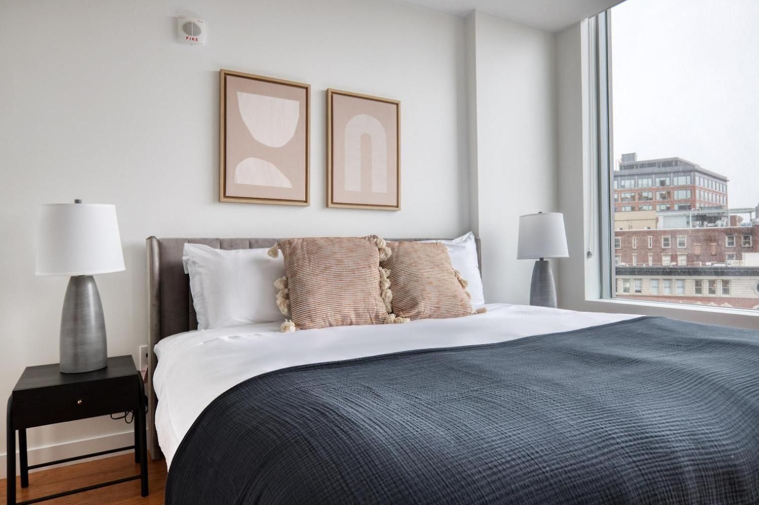 Apartment River North 1br W Gym Pool Roof Nr Riverwalk Chi-834
