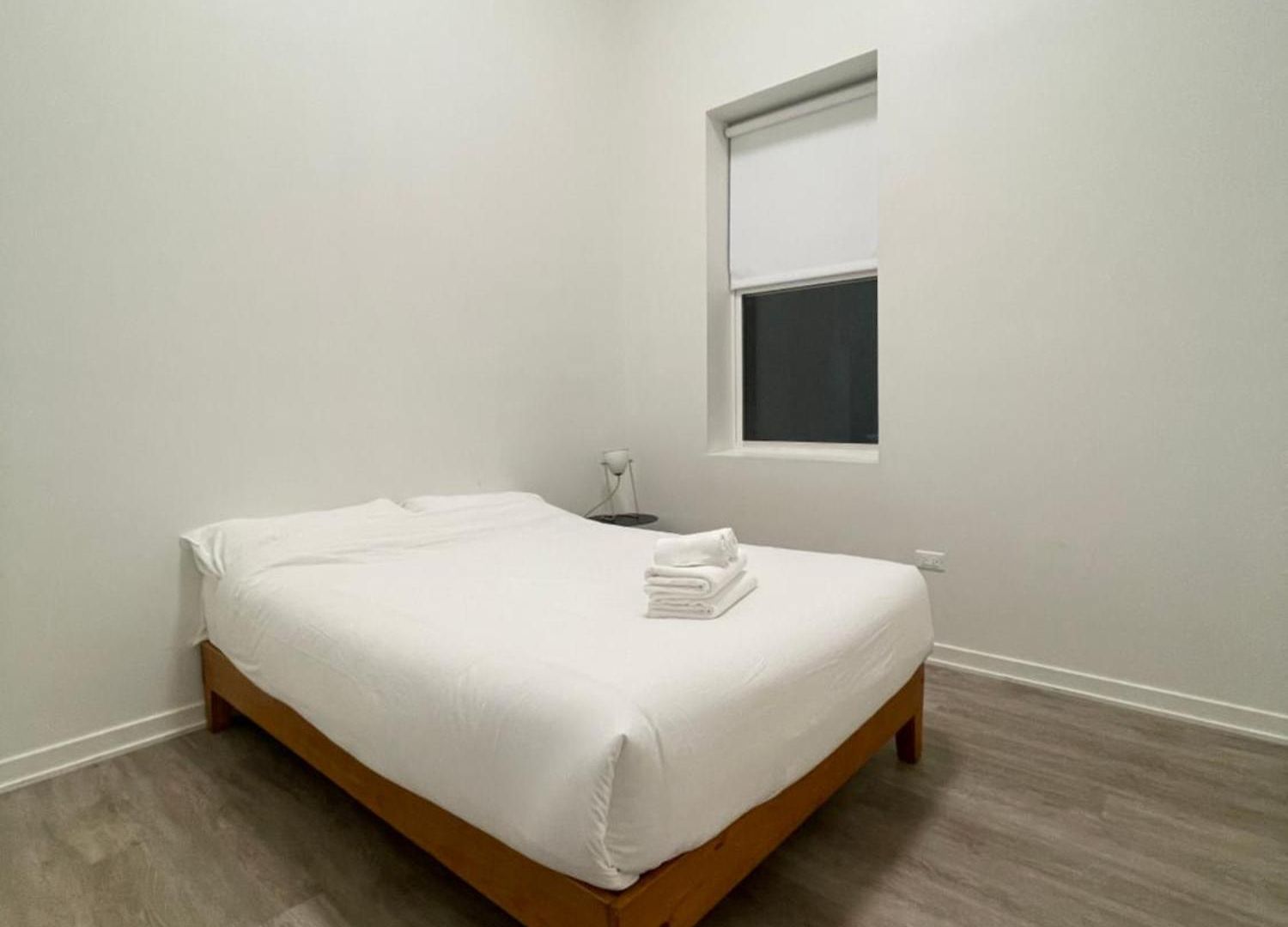 Apartment Private With Share Livingroom And Kitchen In Pilsen *