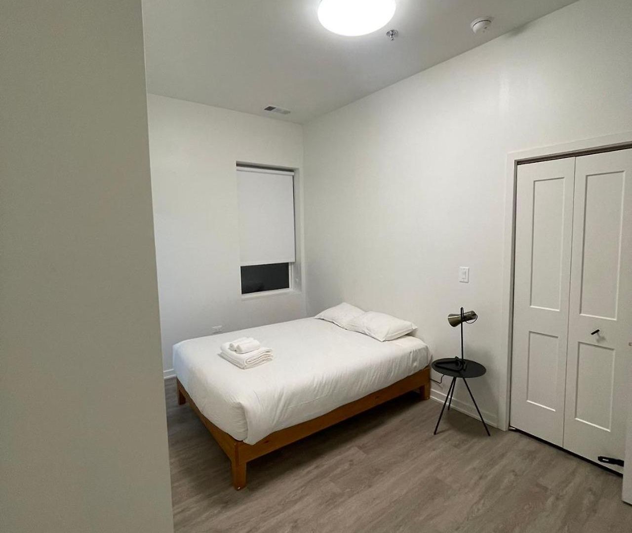 Modern Shared Near Downtown Chicago, Flexible Options And Shared Amenities * Chicago