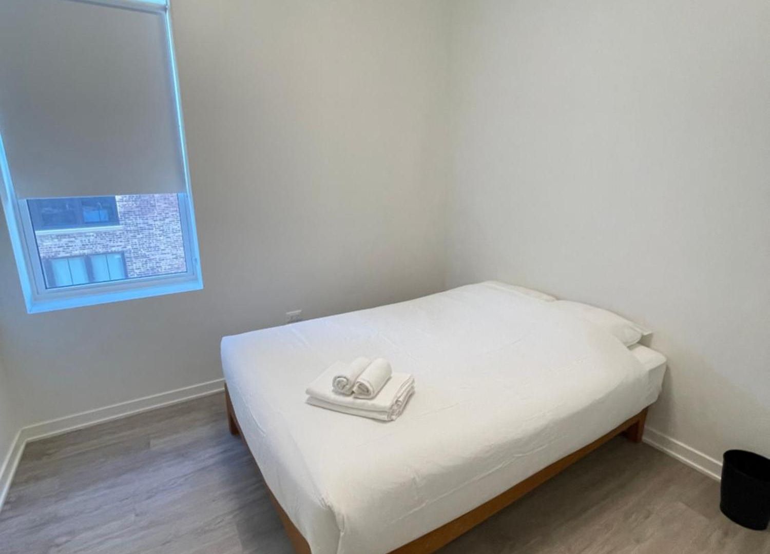 Stylish Shared Minutes From Downtown Chicago, 1bedroom And Shared Access 2* Chicago