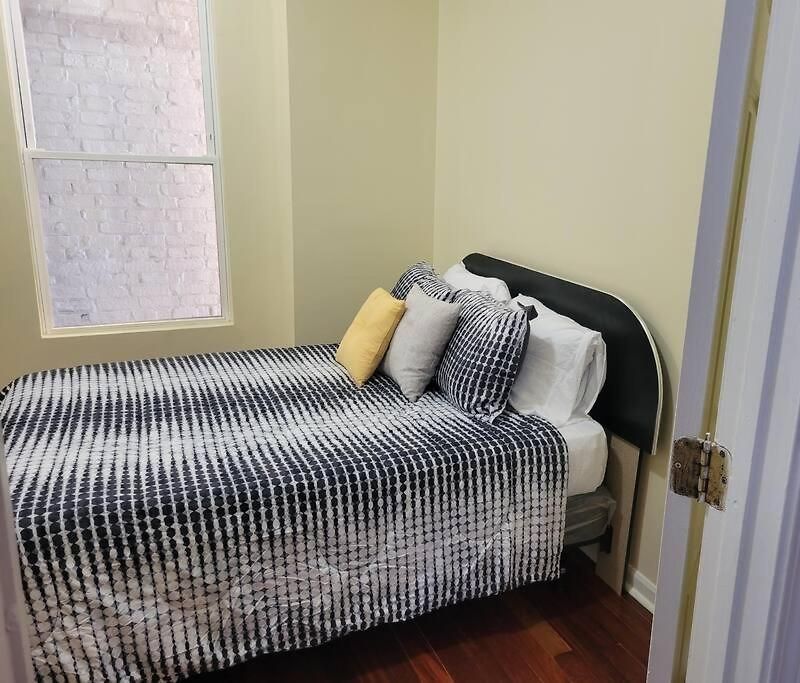 Charming 3bd 2bth Apartment--private *
