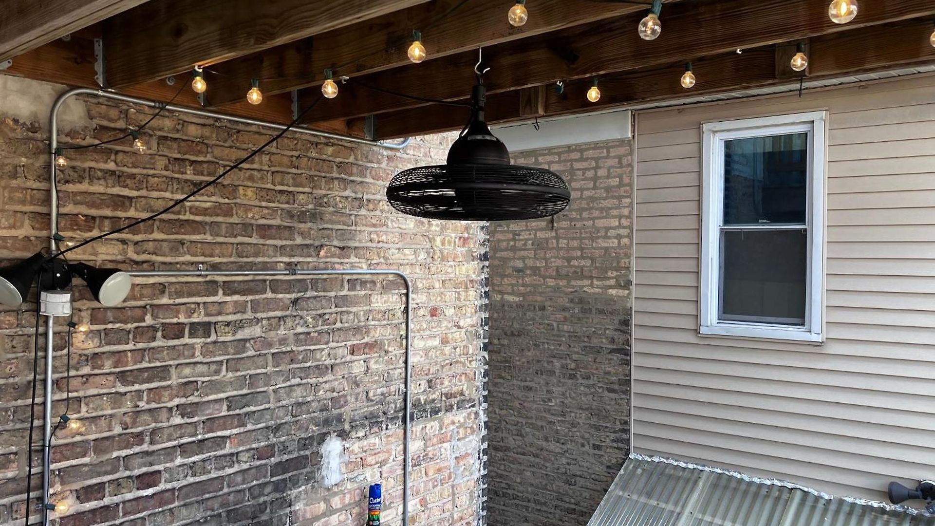 Logan Square Modern Apartment