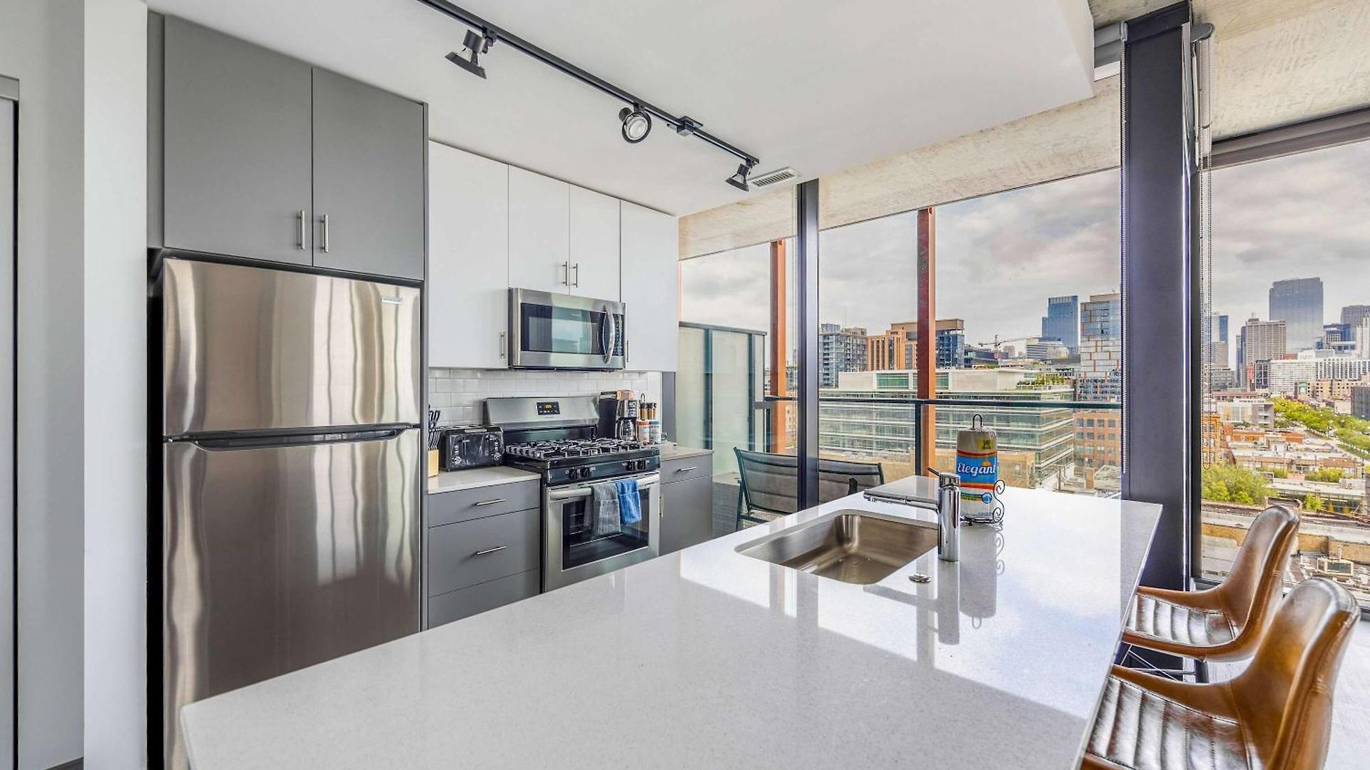 Freshly Minted 2br - Elegance & Comfort In * Chicago