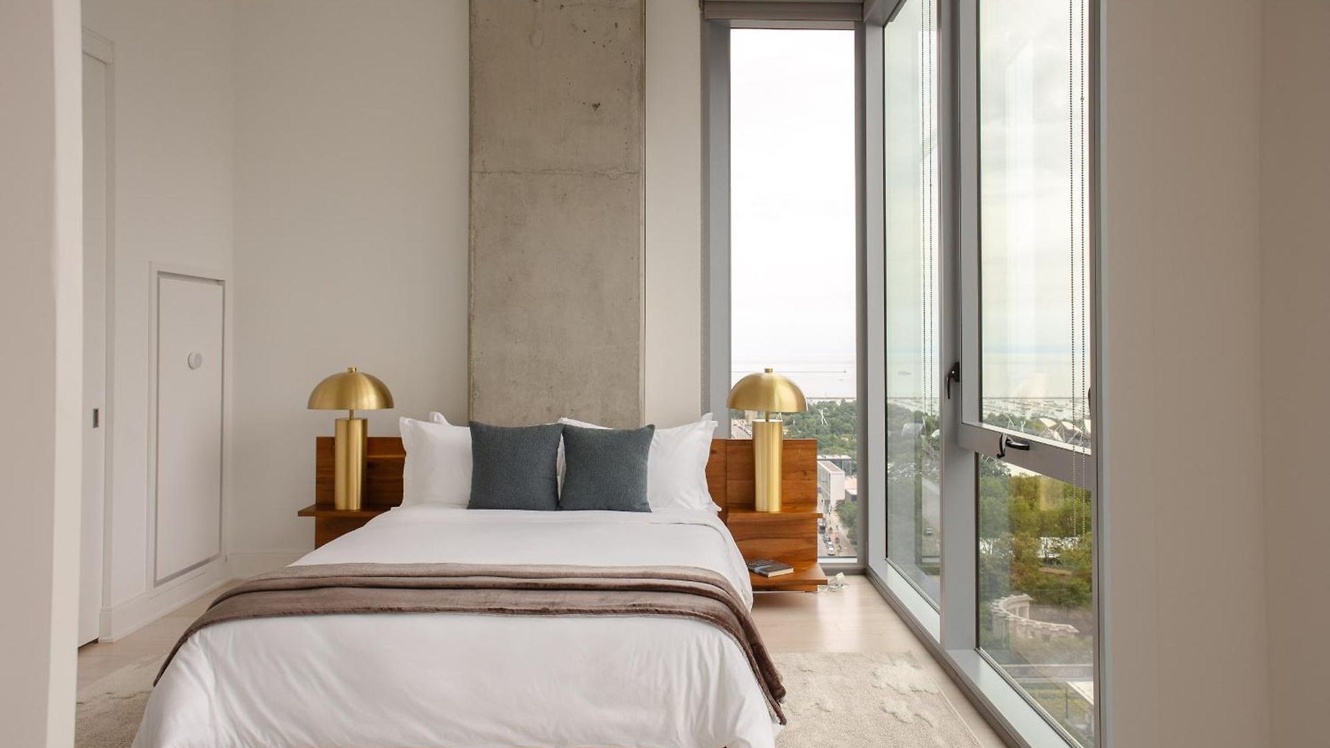 Premier Penthouses And With Captivating Views Of Millennium Park Apartment