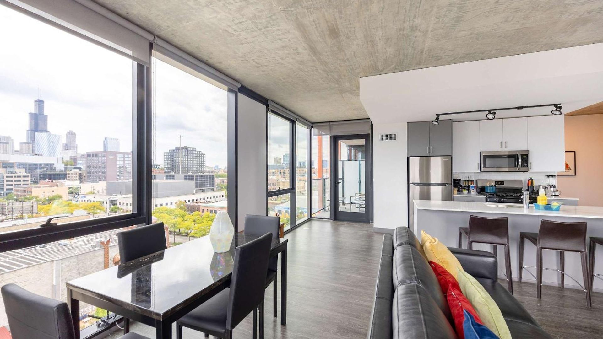 Apartment Sophisticated 3br - New Modern And Luxurious Chicago
