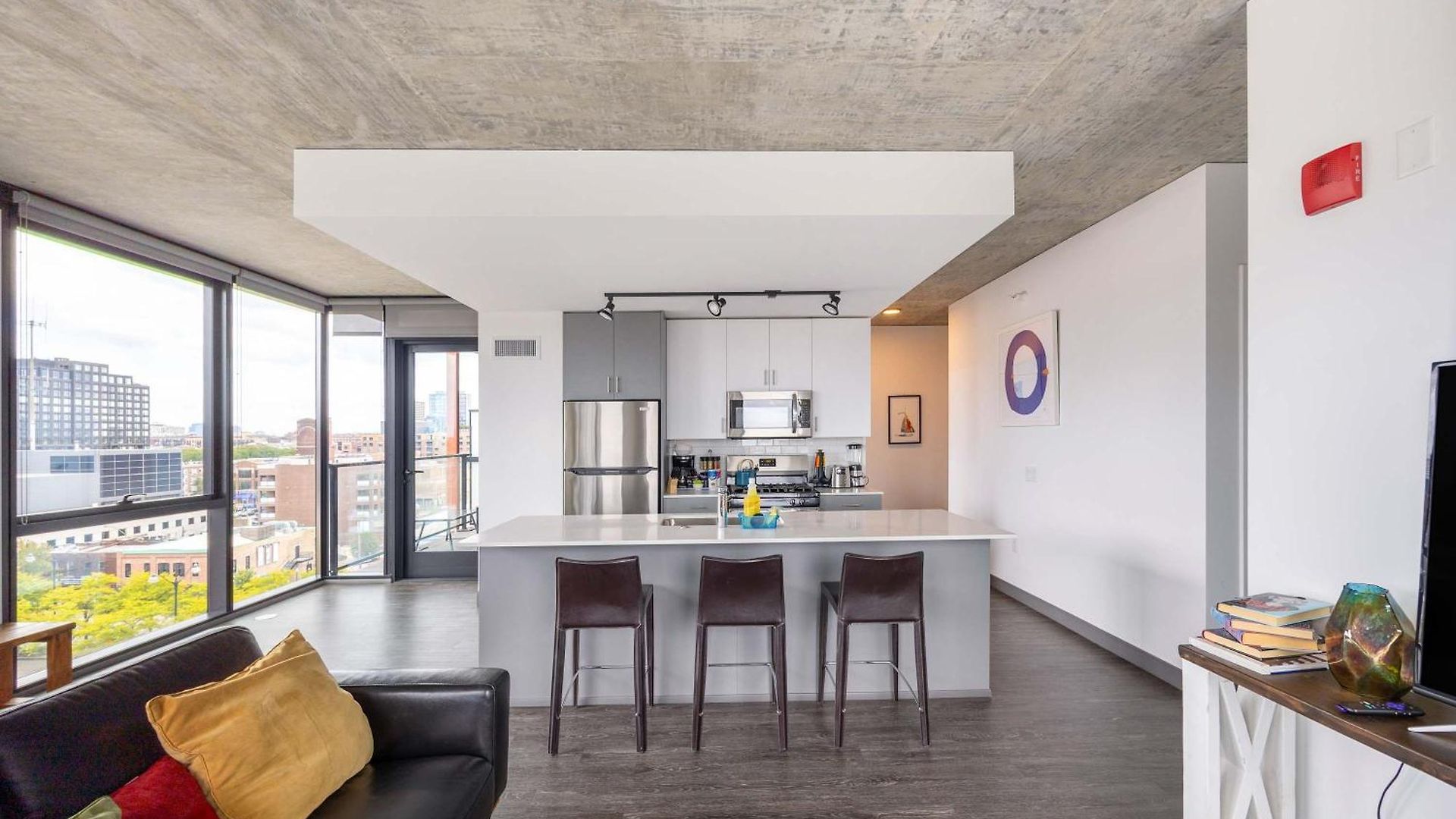 Sophisticated 3br - New Modern And Luxurious Apartment Chicago