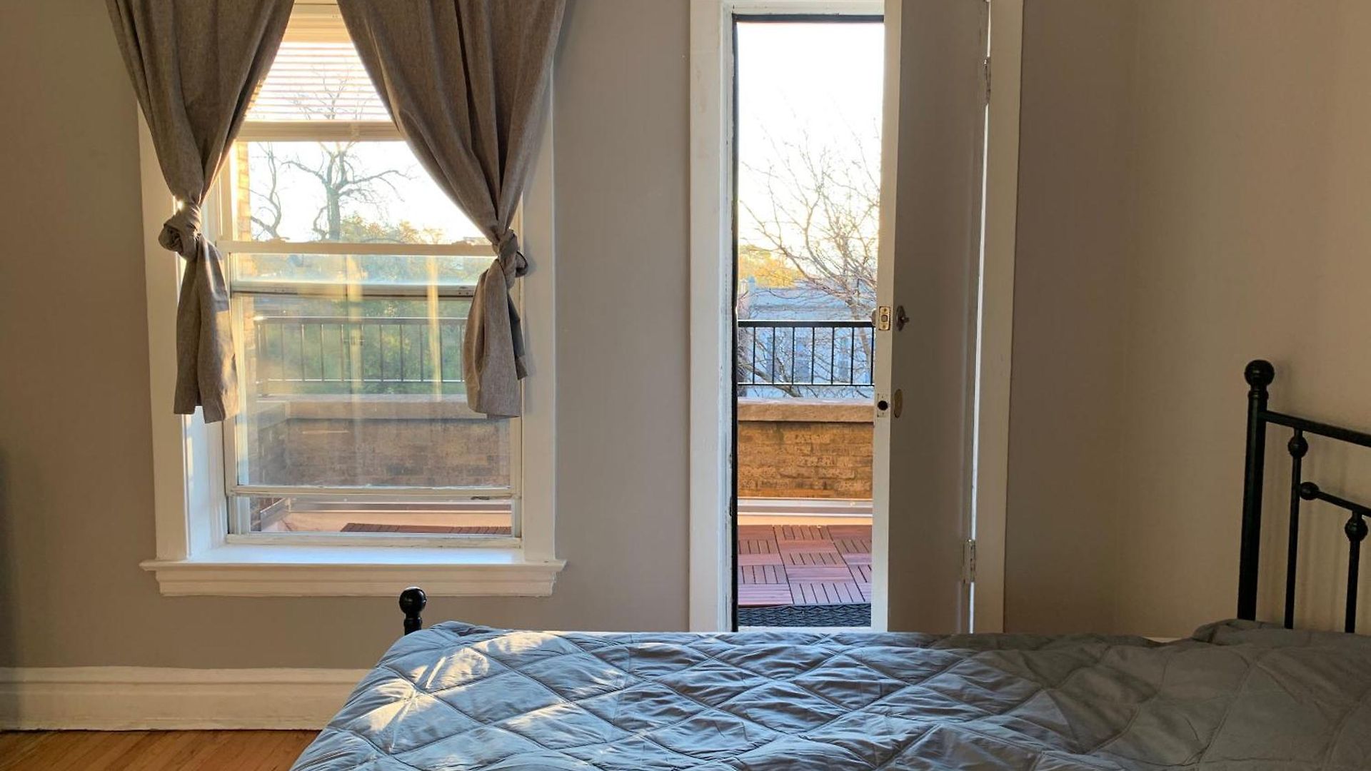 Entire With Private Balcony