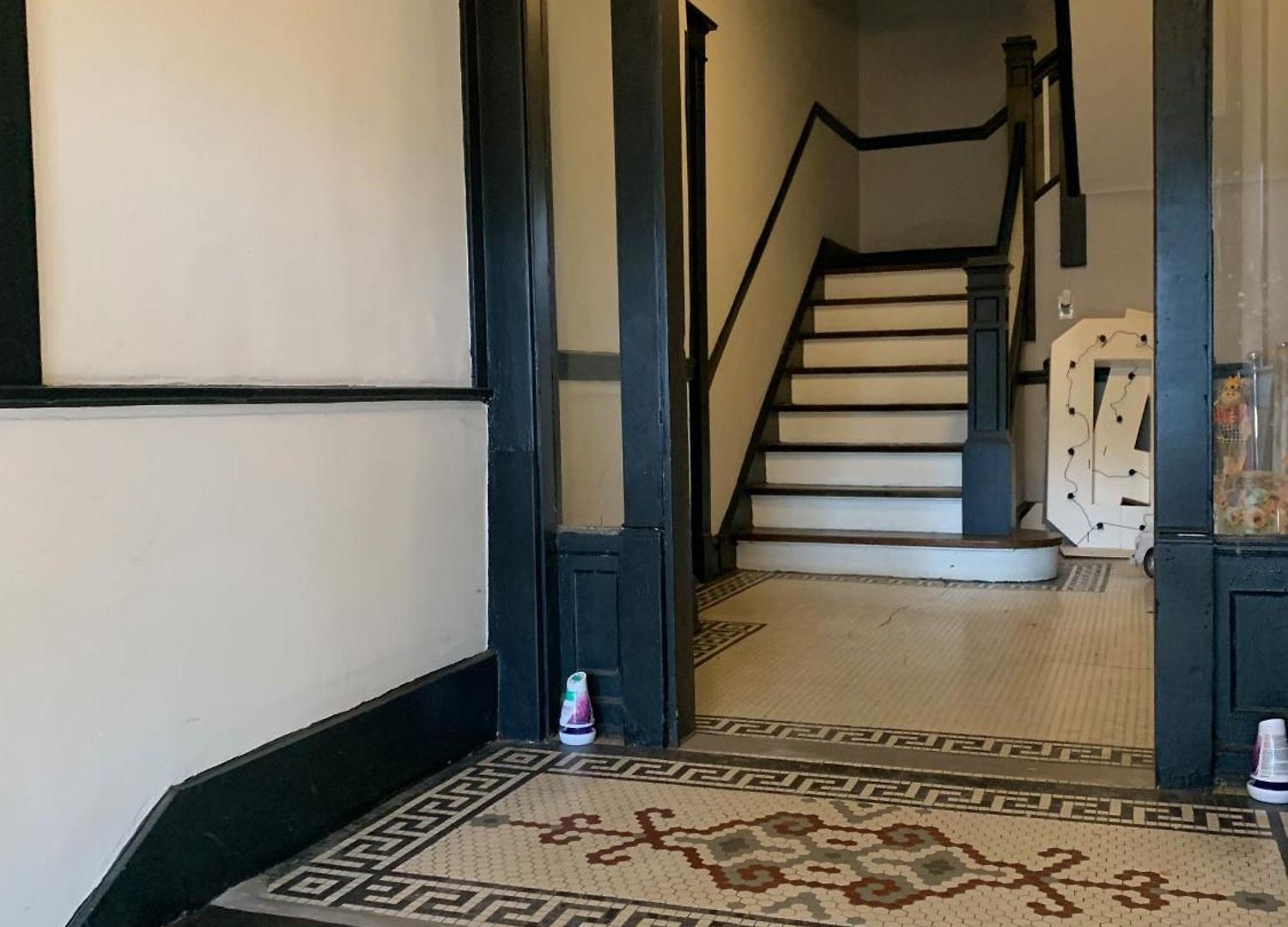 Entire With Private Balcony Chicago