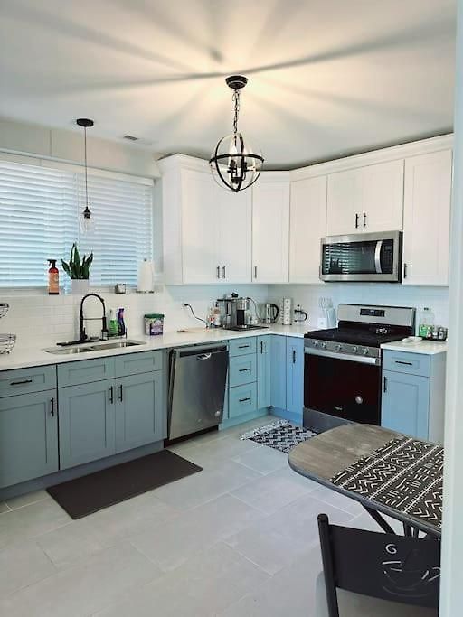 Apartment Cozy & Near Downtown & Hyde Park