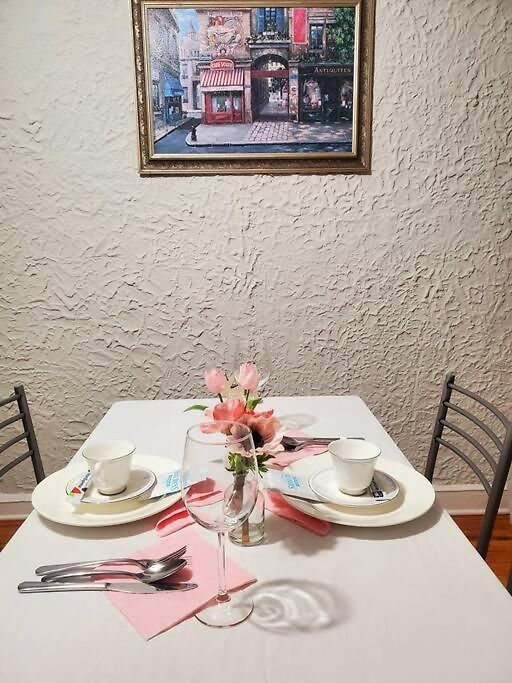 Apartment Entire In Heart Of Lincoln Park & Sea And *