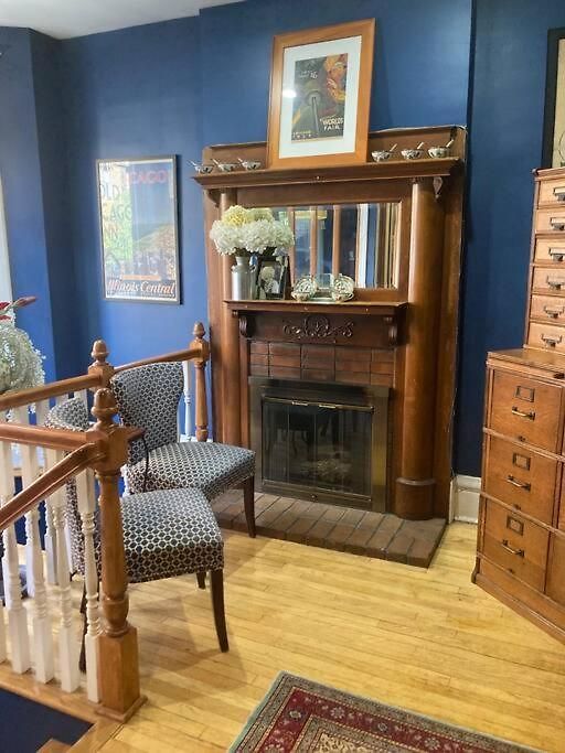 Bed & Breakfast Private With Full Size Bed In Lakeview - 3c *