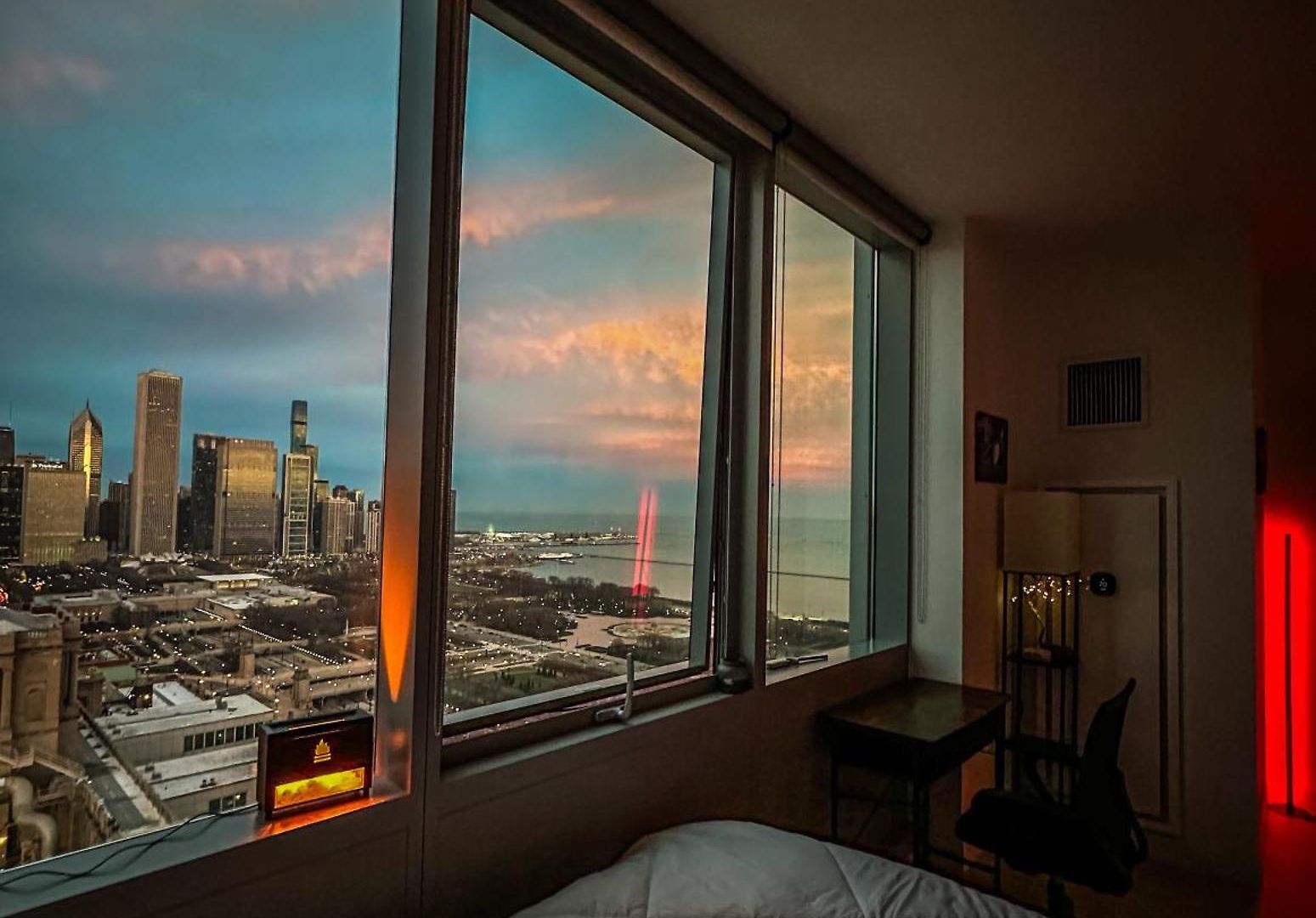 Nvcll Hotel