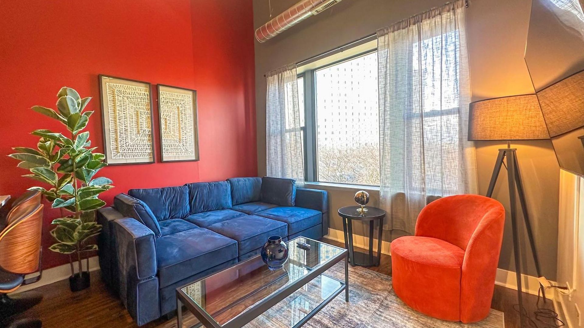 Apartment Cozy 420-friendly 3br Modern With Optional Parking Near Mccormick Place, Museum Campus And Soldier Field *