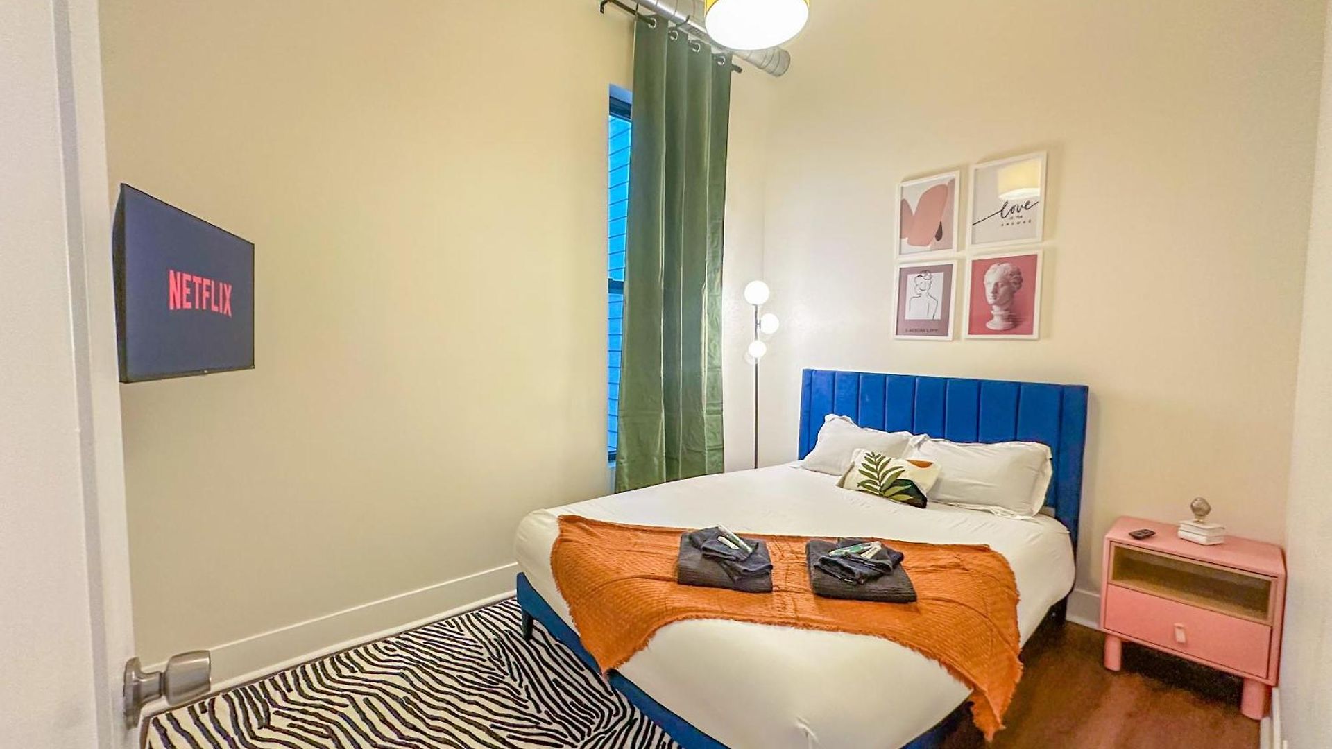 Cozy 420-friendly 3br Modern With Optional Parking Near Mccormick Place, Museum Campus And Soldier Field Apartment *