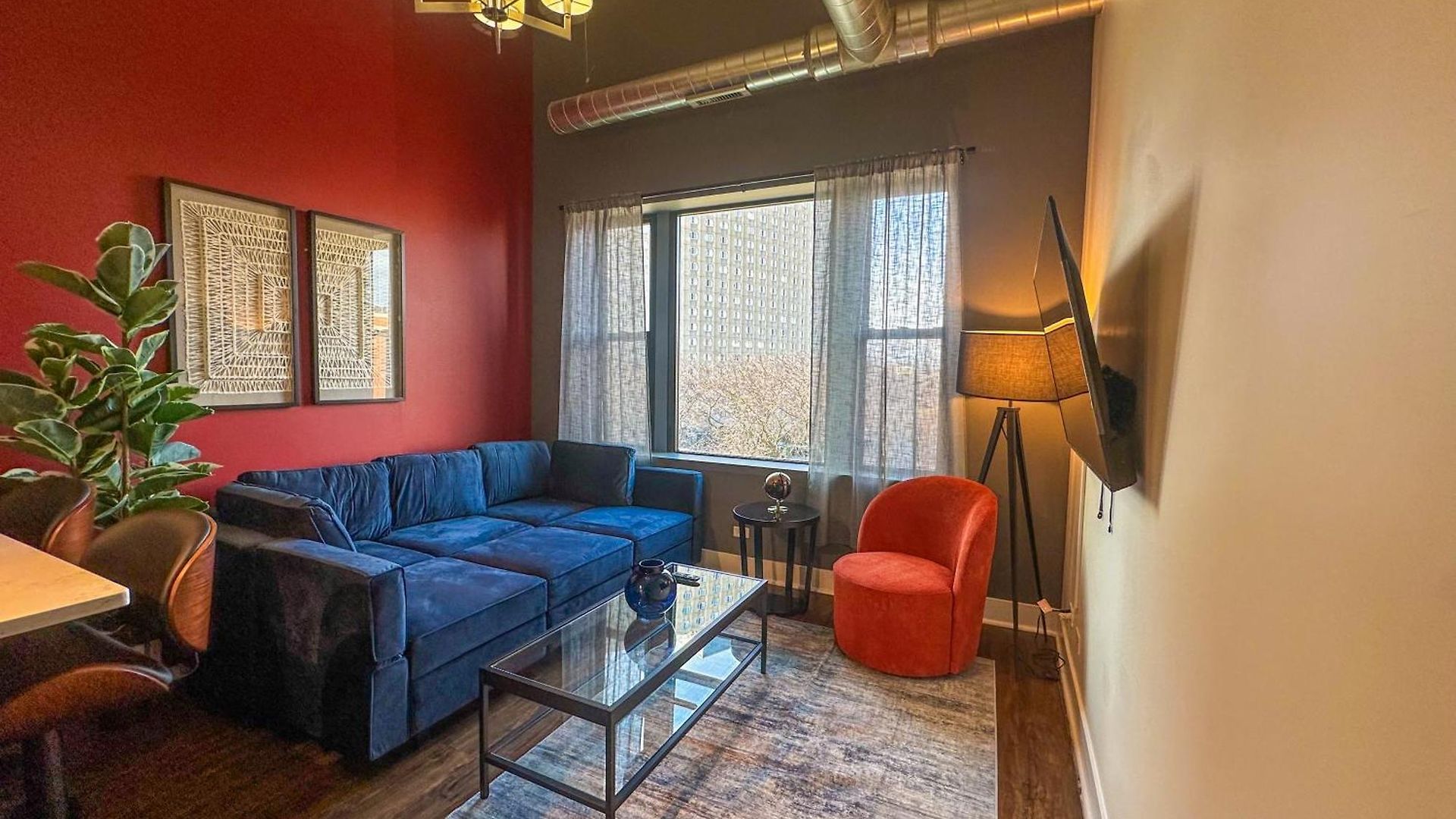 Cozy 420-friendly 3br Modern With Optional Parking Near Mccormick Place, Museum Campus And Soldier Field Apartment *
