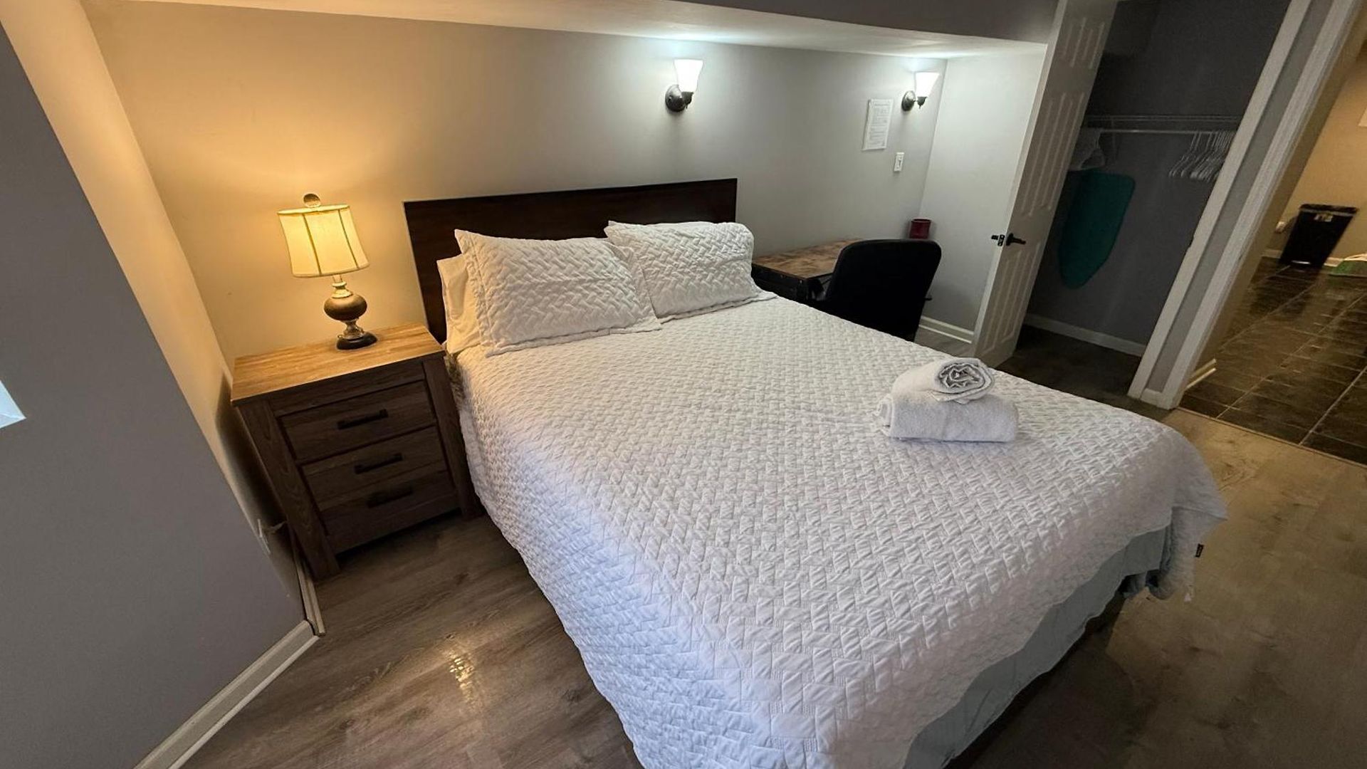 Homestay Close To Downtown - Free Parking Chicago