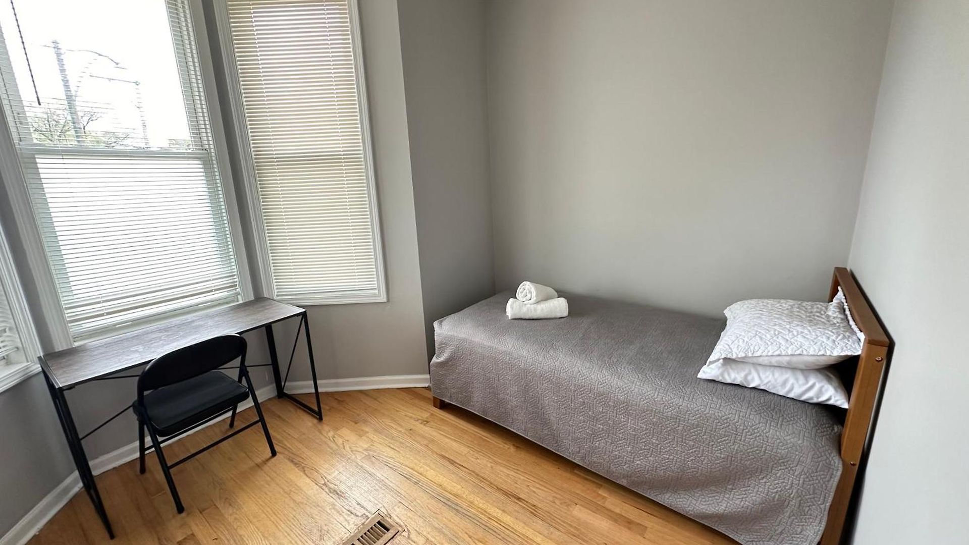Wonderful Close To Downtown - Free Parking * Chicago