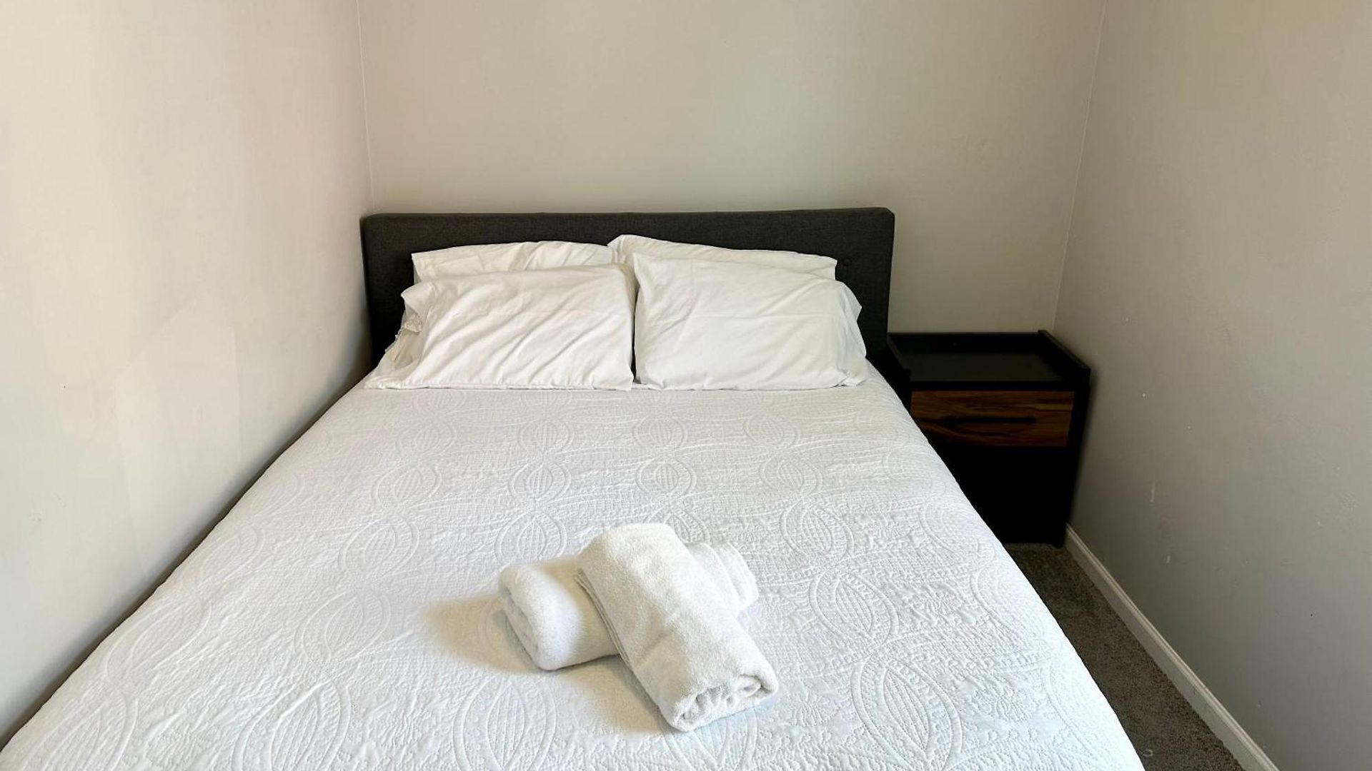 Wonderful Close To Downtown - Free Parking Homestay Chicago