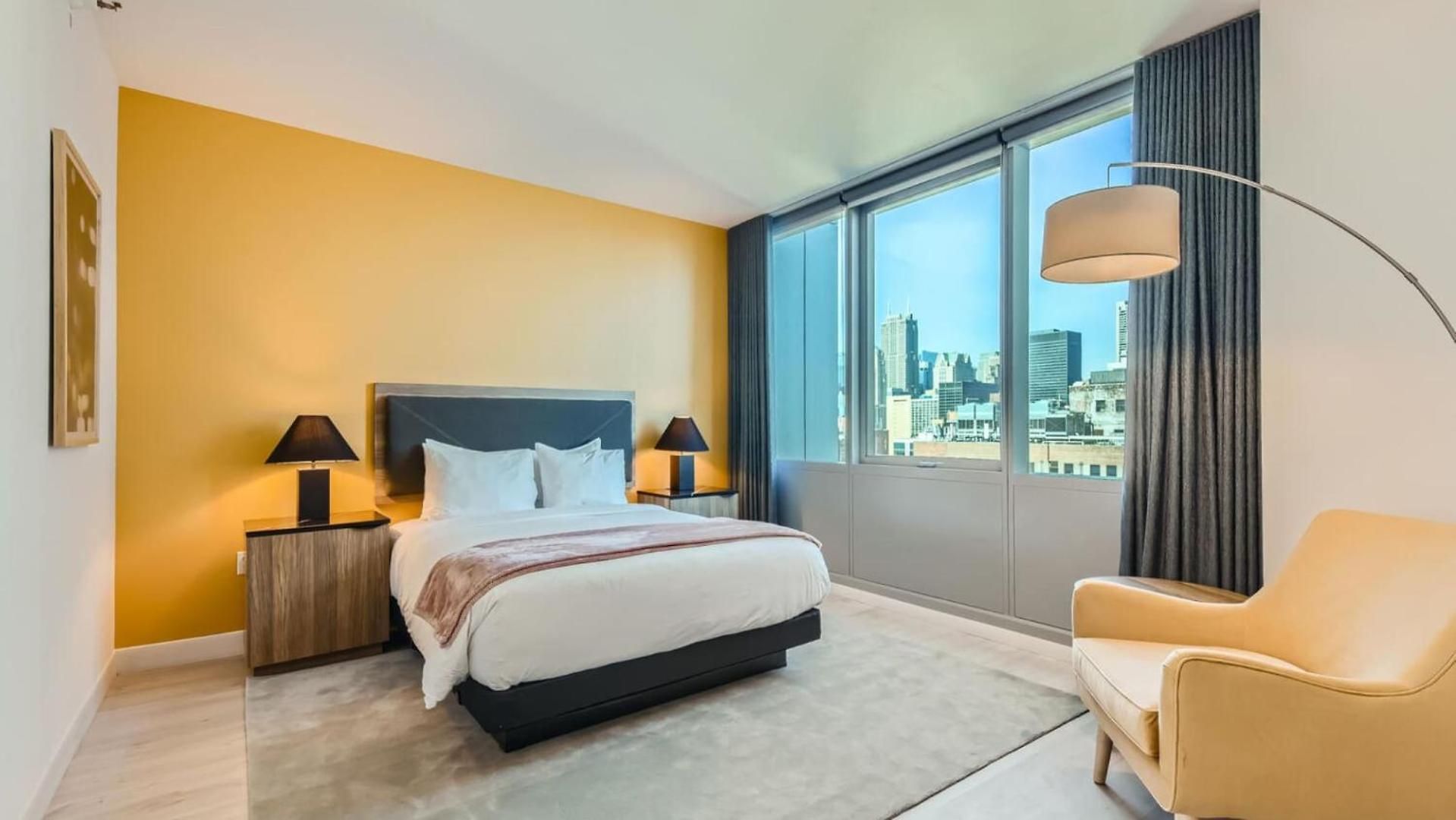 Nvcll 5* Chicago