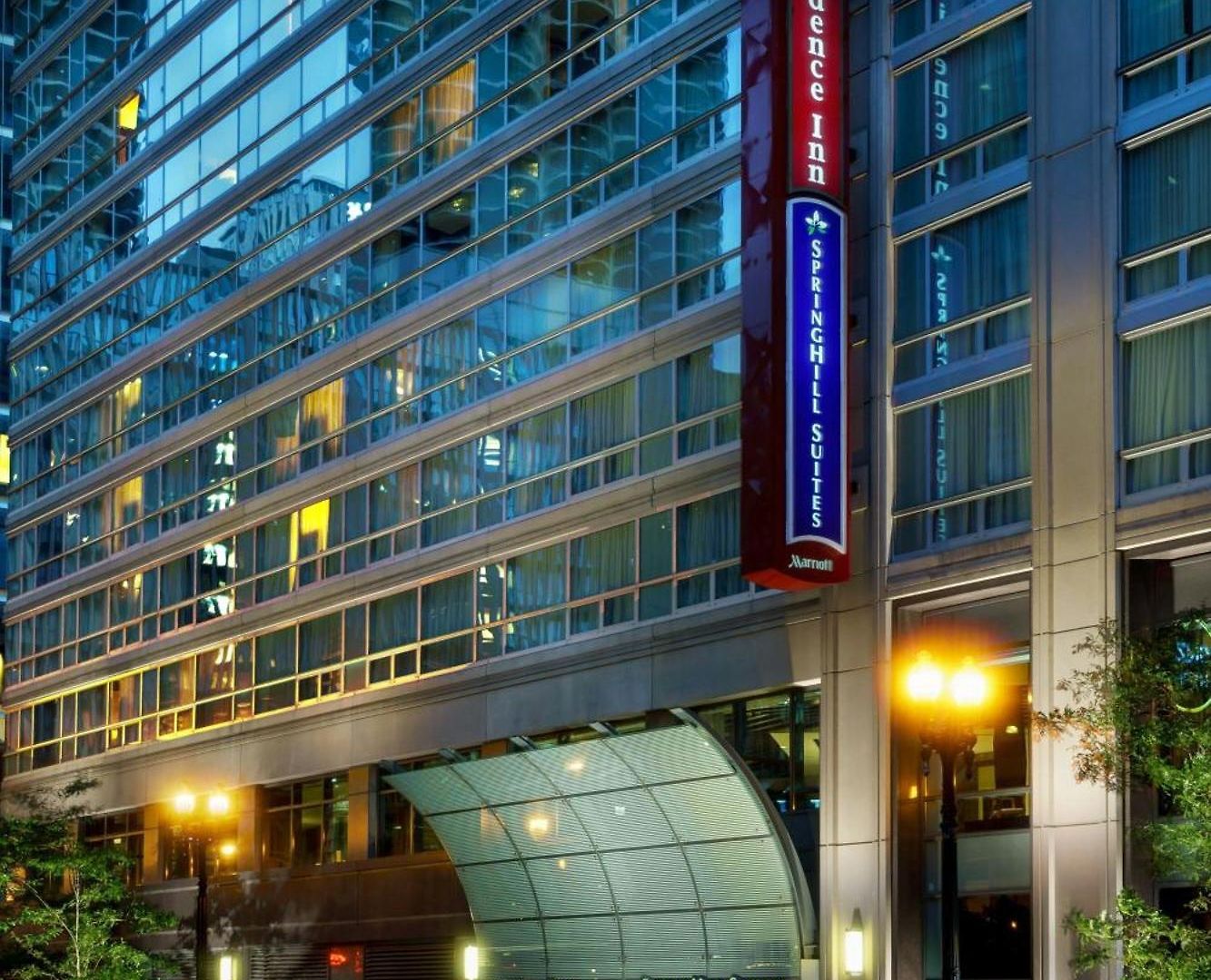 Hotel Springhill Downtown/river North 3*