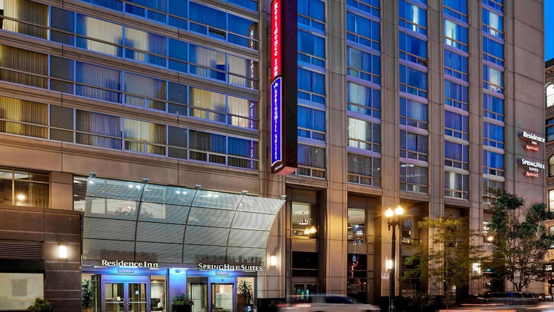 Springhill Downtown/river North Hotel