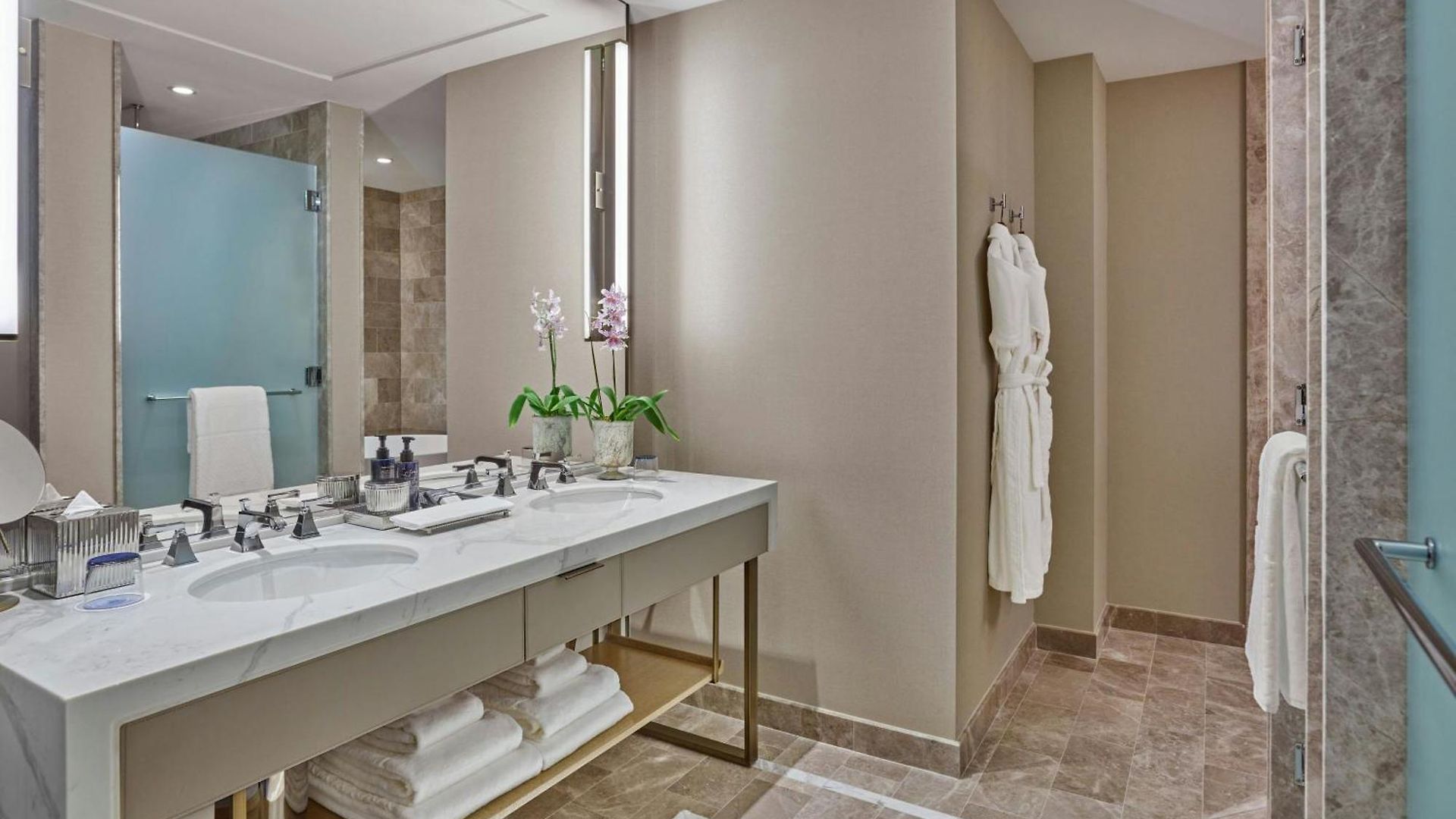 The St. Regis 5* Chicago