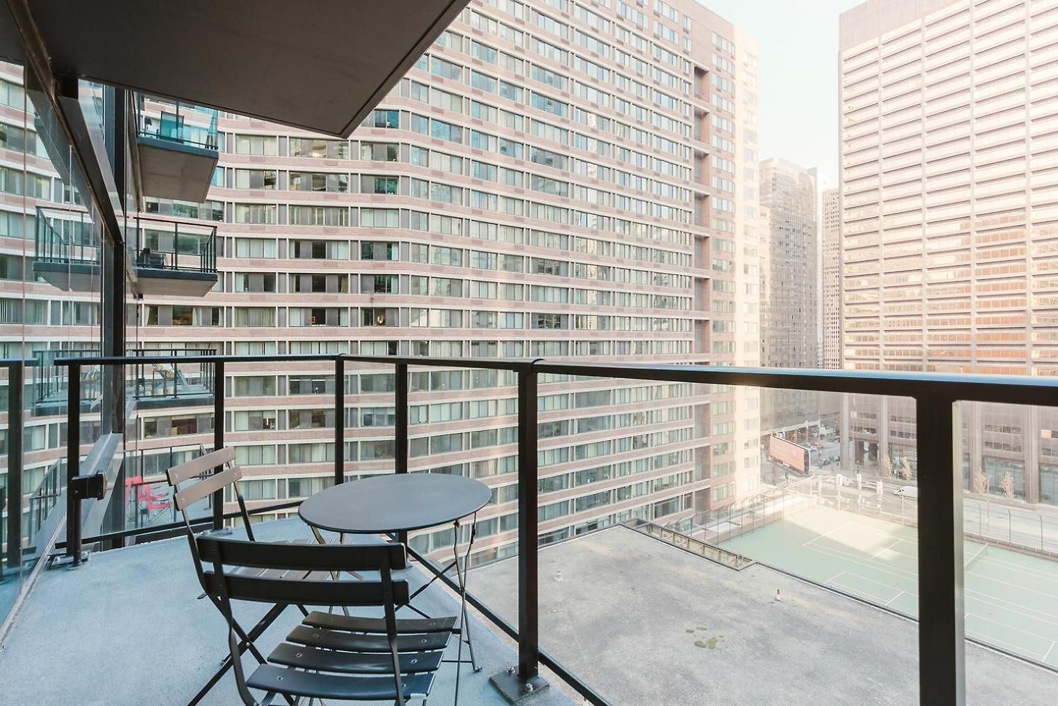 Apartment Blueground River North Balcony Pool Nr Pier Chi-1147