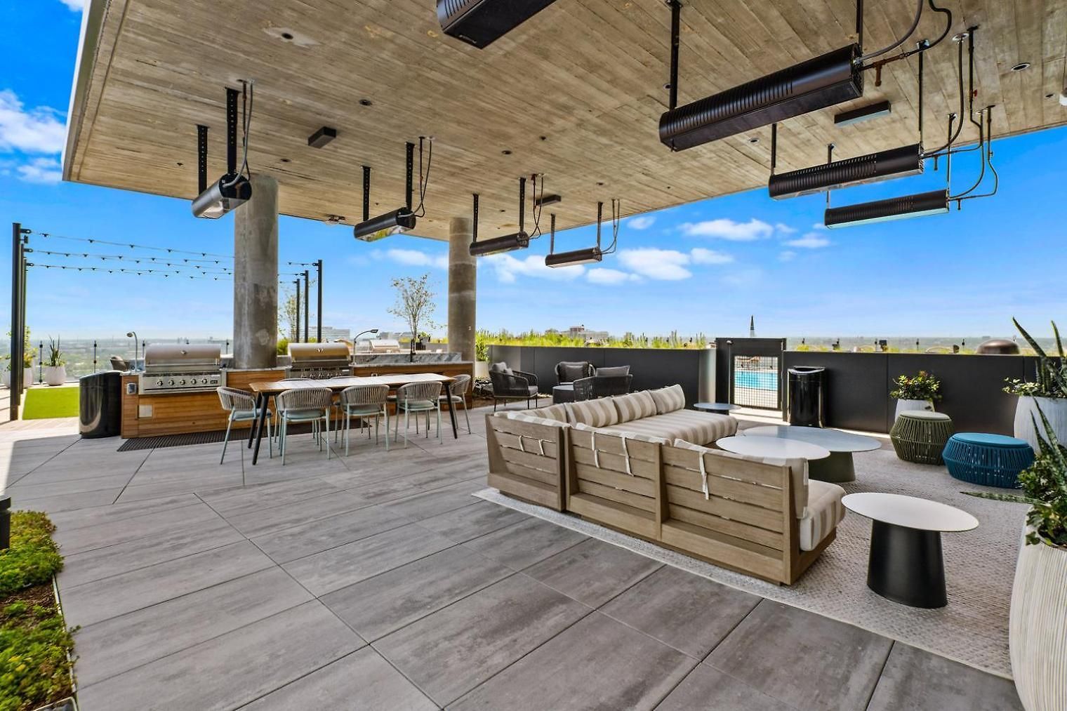 Blueground West Loop Rooftop Pool Gym Chi-1170 *