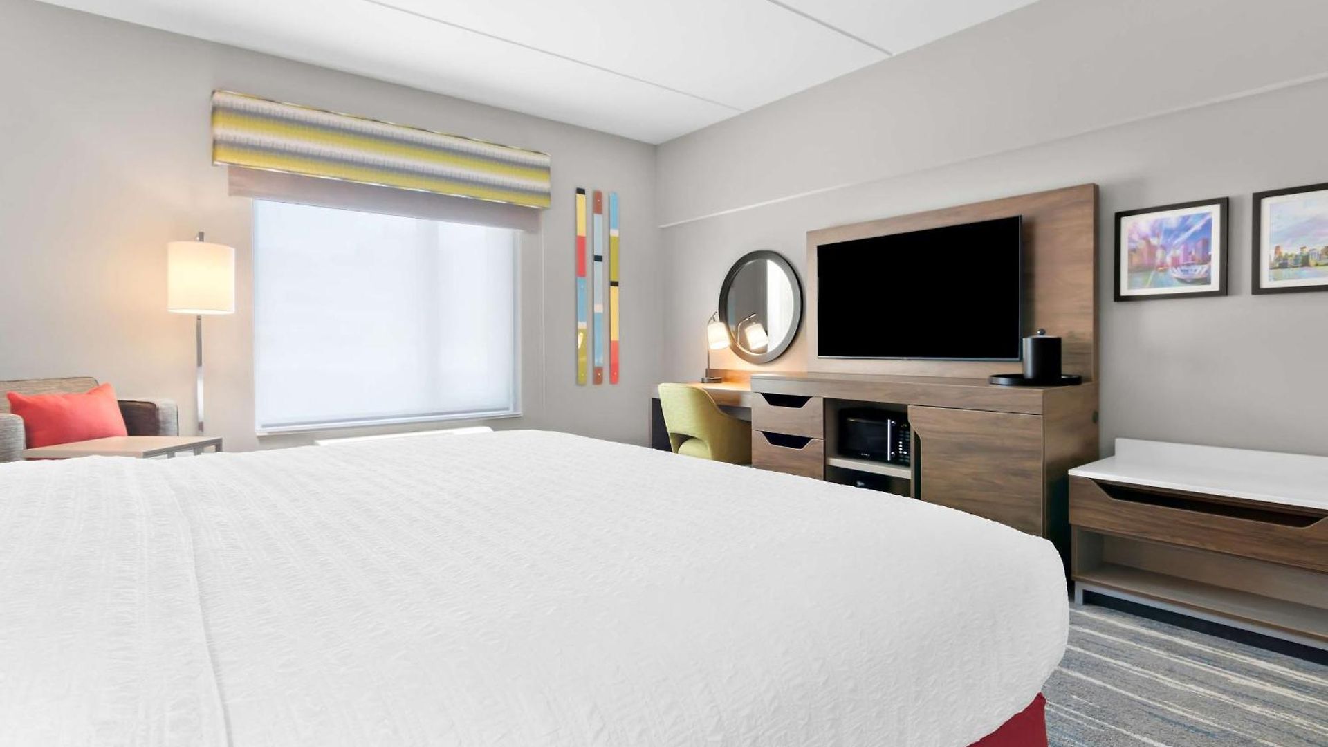 Hampton & Medical District Uic Hotel 3*