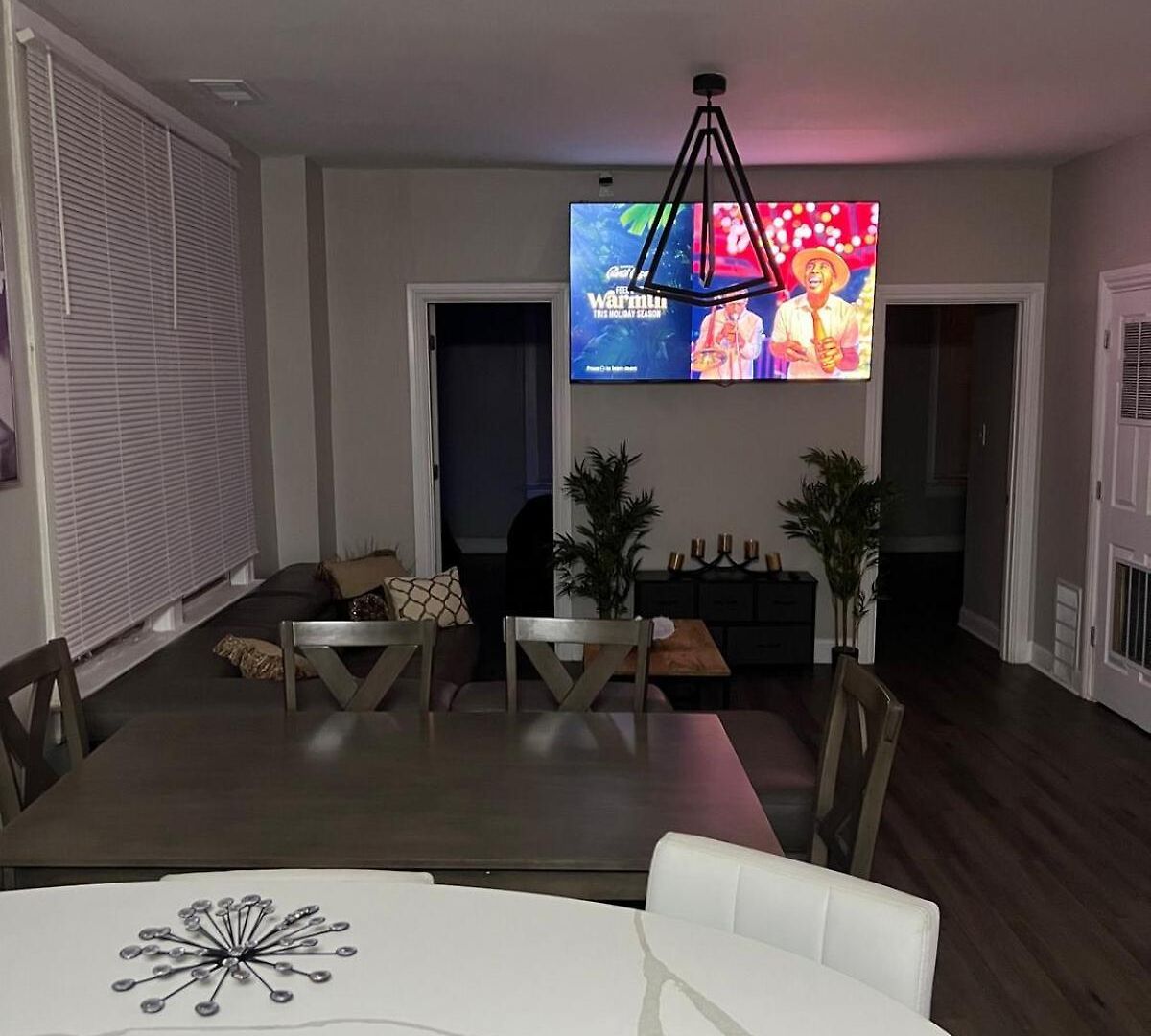 Apartment Chic Retreat