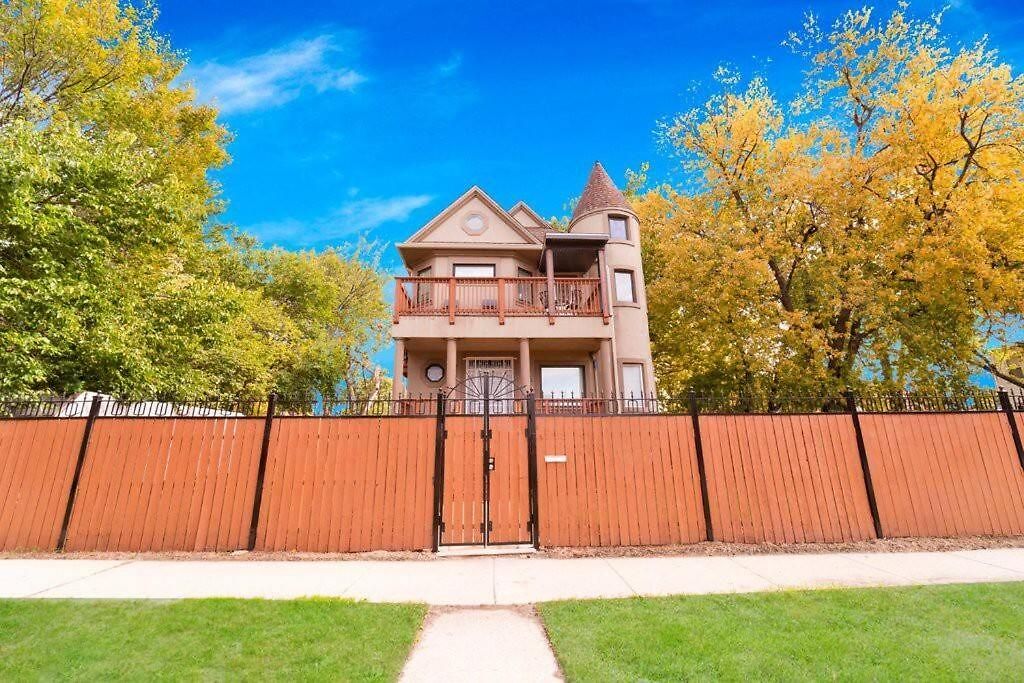 Holiday home Beautiful 6-bedroom, Private Mansion With Hot Tub Chicago
