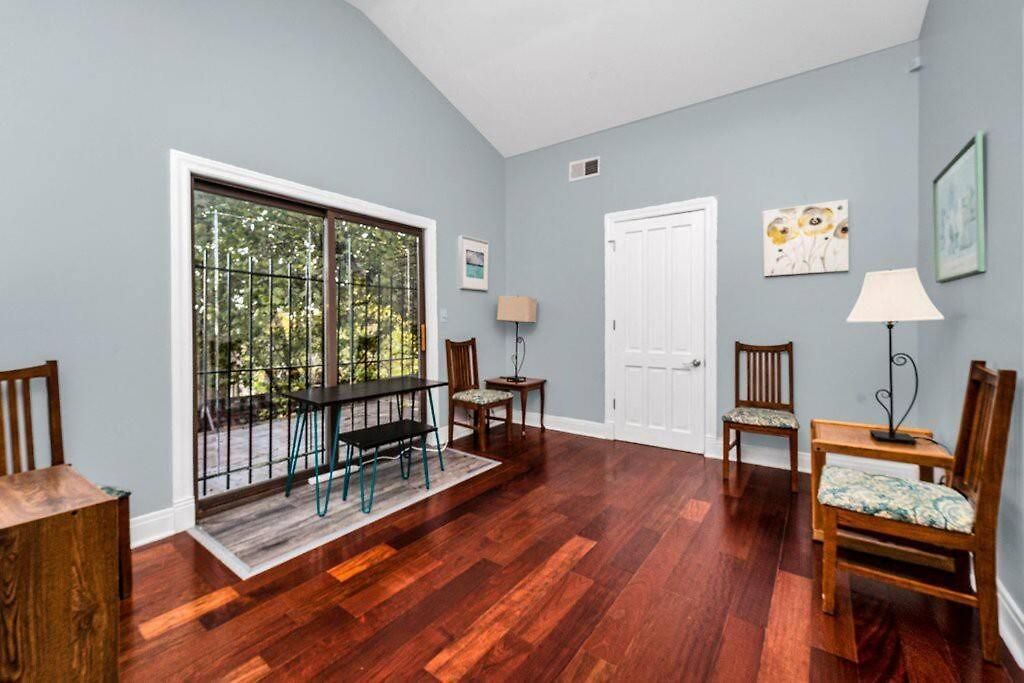 Holiday home Beautiful 6-bedroom, Private Mansion With Hot Tub Chicago