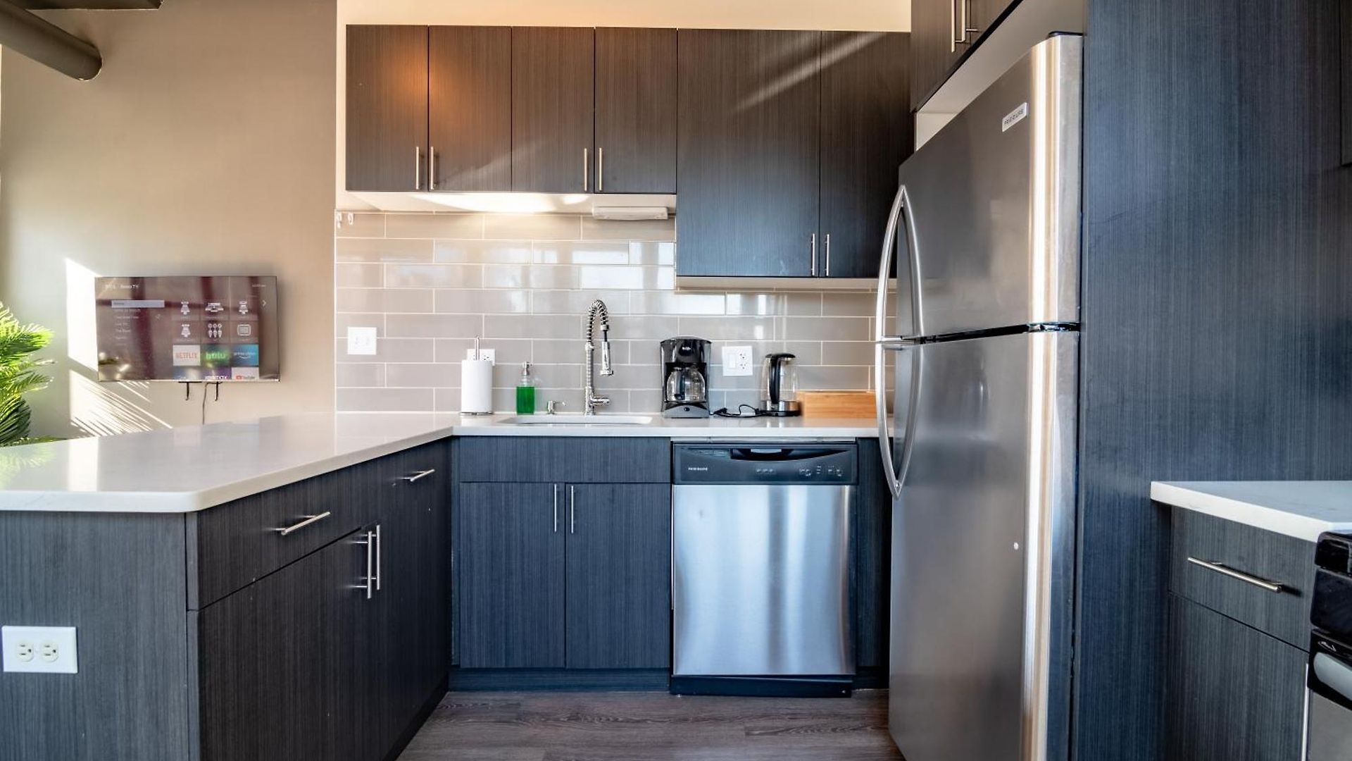 Slumber - Mccormick 3* Chicago