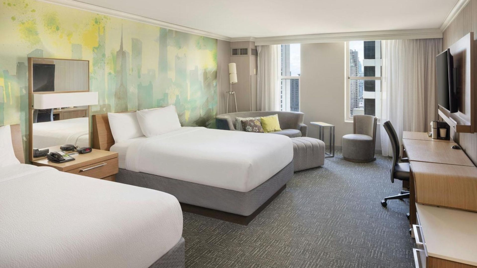 Courtyard Downtown/magnificent Mile Hotel 4*