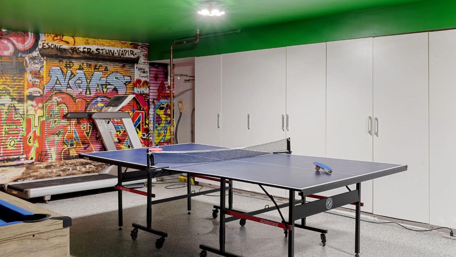 5br 5ba Architectural Estate-theatre Gym Rooftop Holiday home