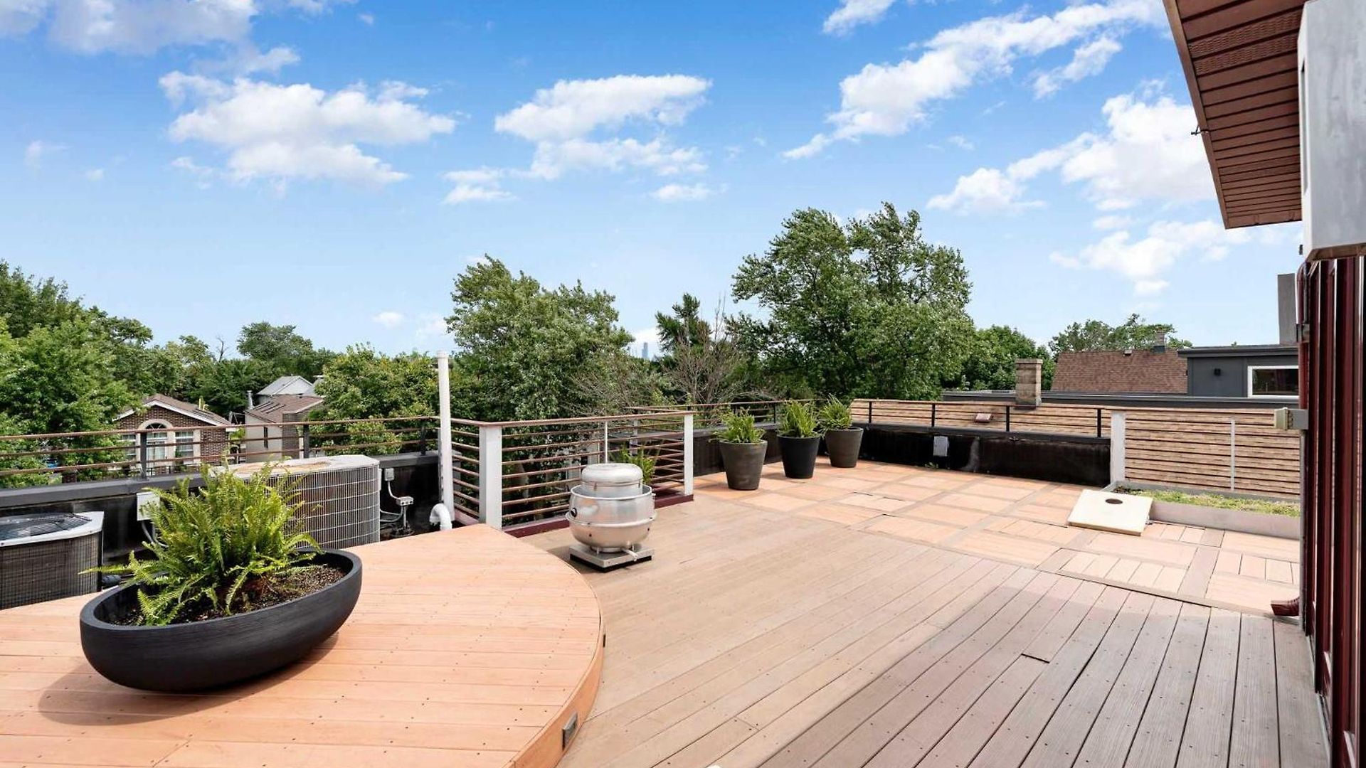 5br 5ba Architectural Estate-theatre Gym Rooftop Chicago