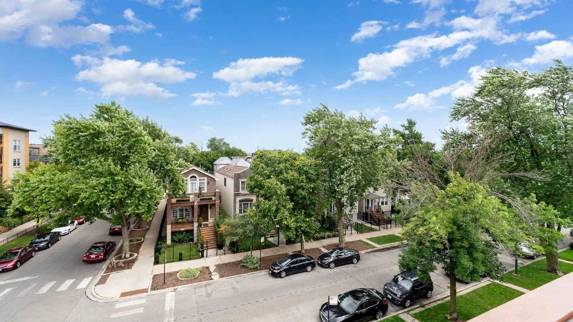 5br 5ba Architectural Estate-theatre Gym Rooftop *