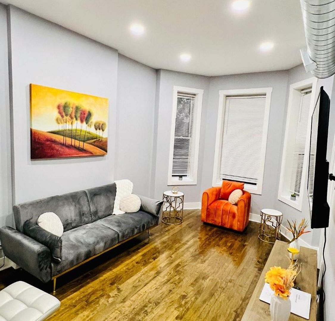 Apartment Modern Pilsen 2 Bedroom *
