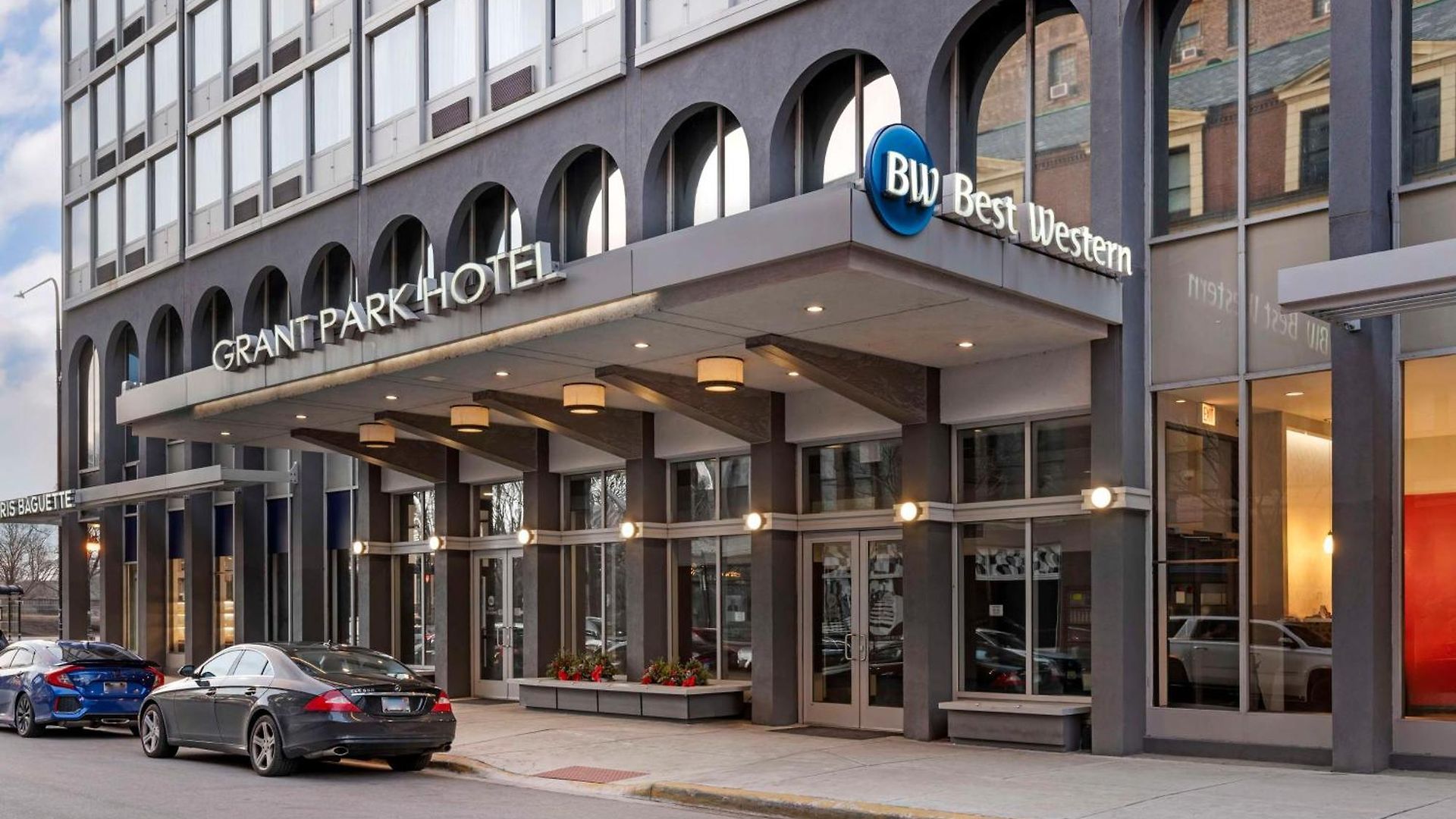 Hotel Western Grant Park 3*